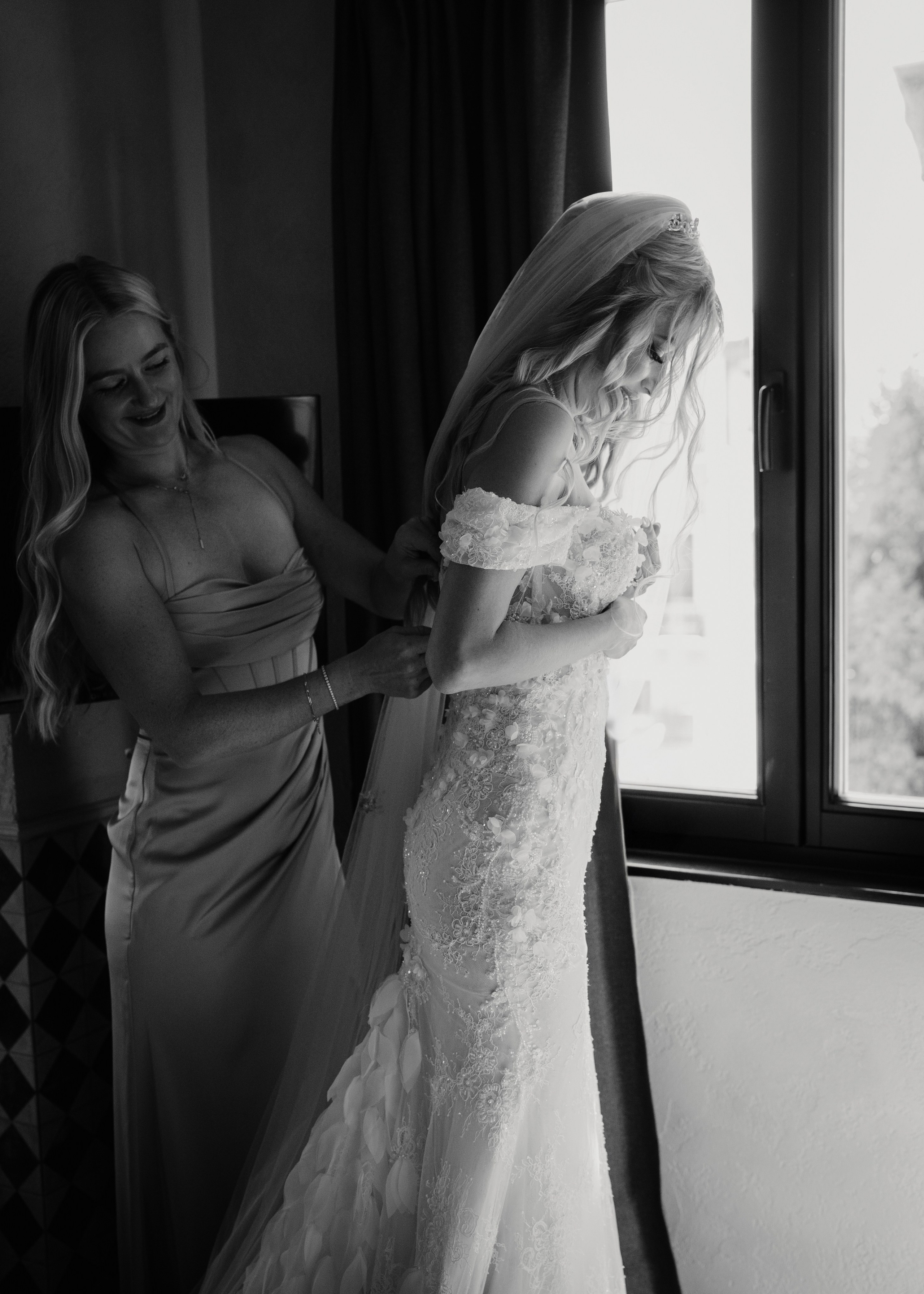 Casa Sur. Wedding & Documentary Photographer based in Nuremberg — available across Europe & Turkey | Vitalii Nasonov