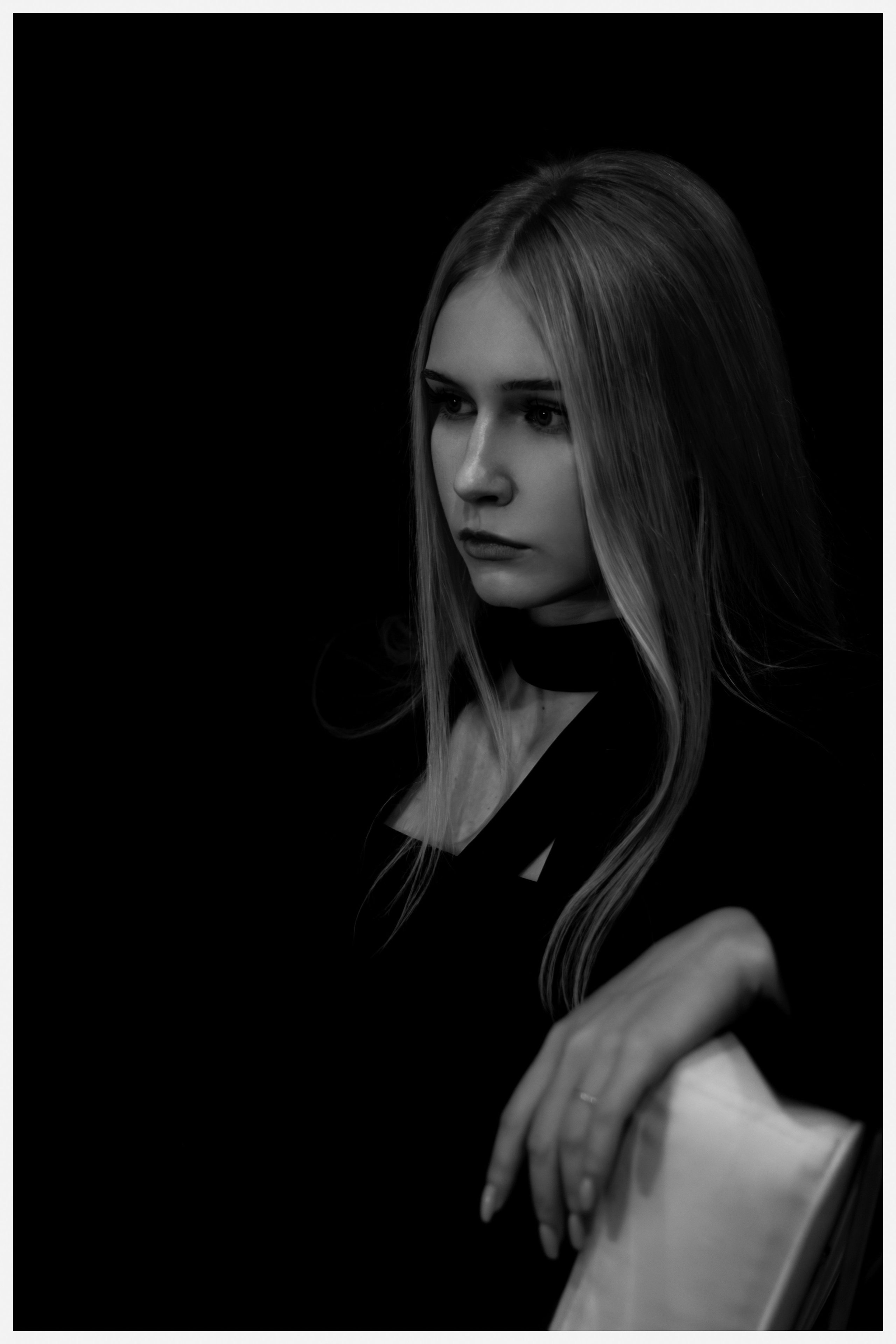 Портретная съемка — Елены, Виктории и Анастасии. Портретный фотограф в Орле. Готовые фото за 3 дня! Помощь в позировании. Советы по организации