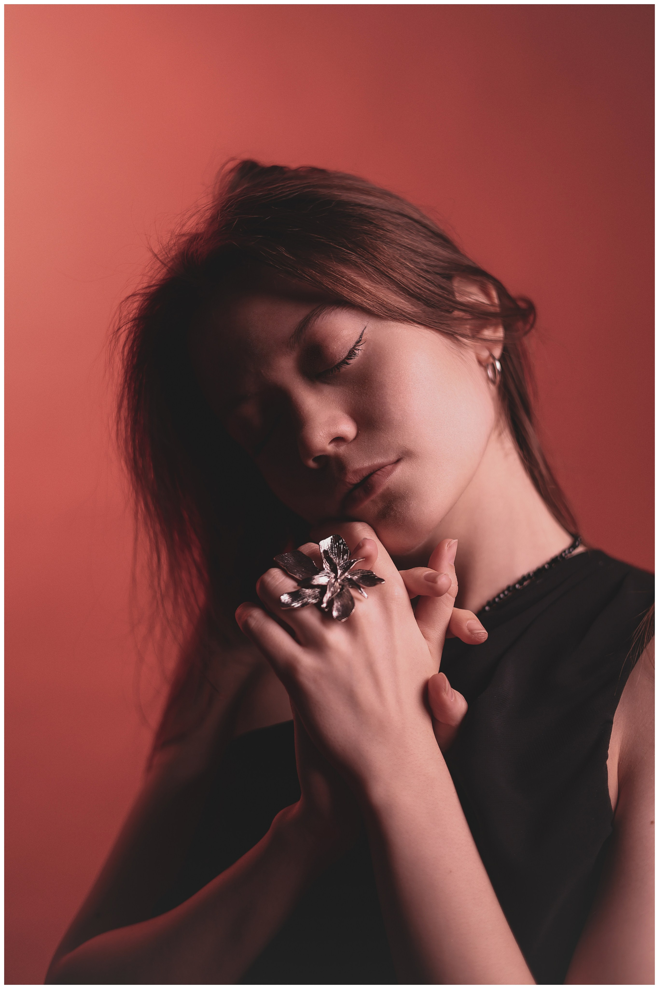 Виктория. Портретный фотограф в Орле. Готовые фото за 3 дня! Помощь в позировании. Советы по организации