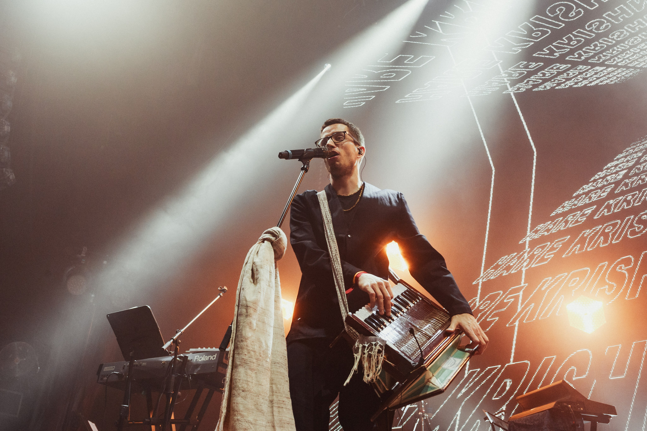 Go Kirtan. Портретный и концертный фотограф в Москве Тугарин Александр