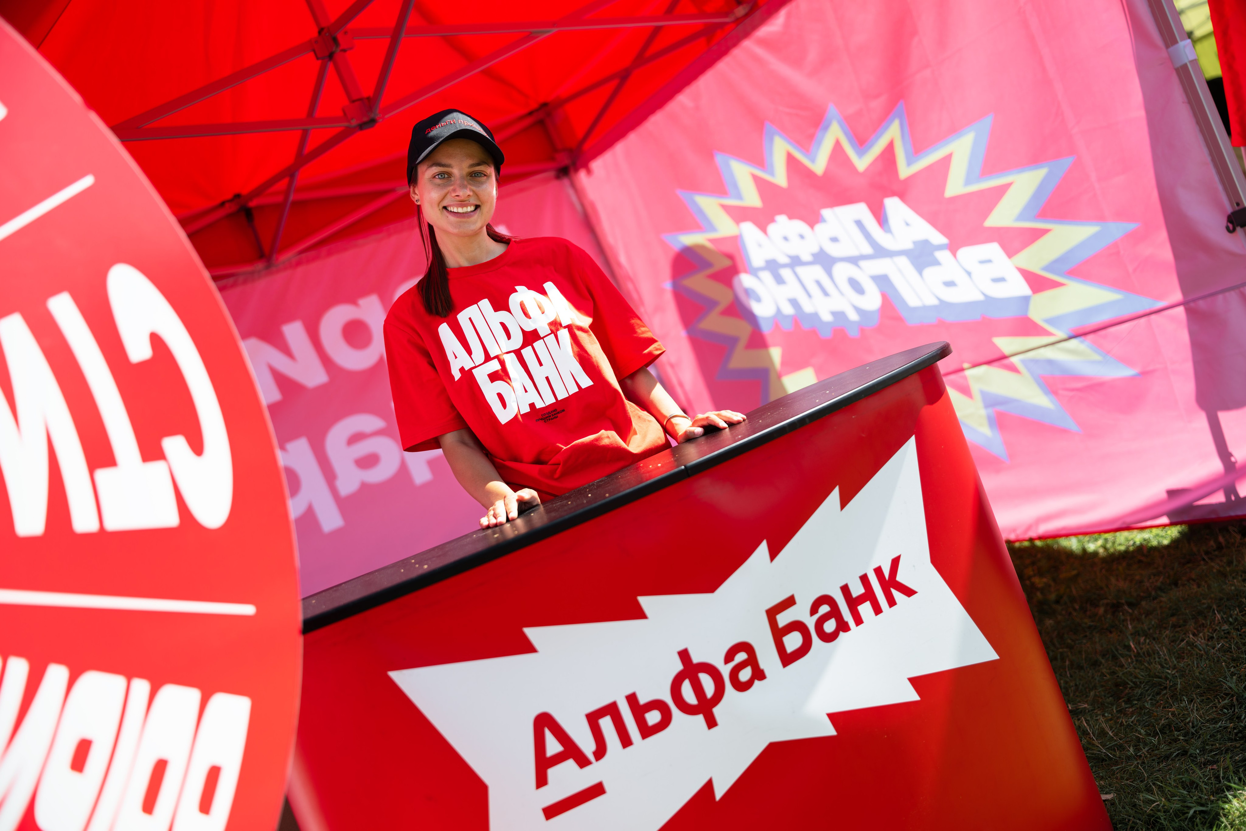 Tuning Open Fest 2025. Авто и мотоспорт — фотограф Антон Медведев iCoguar