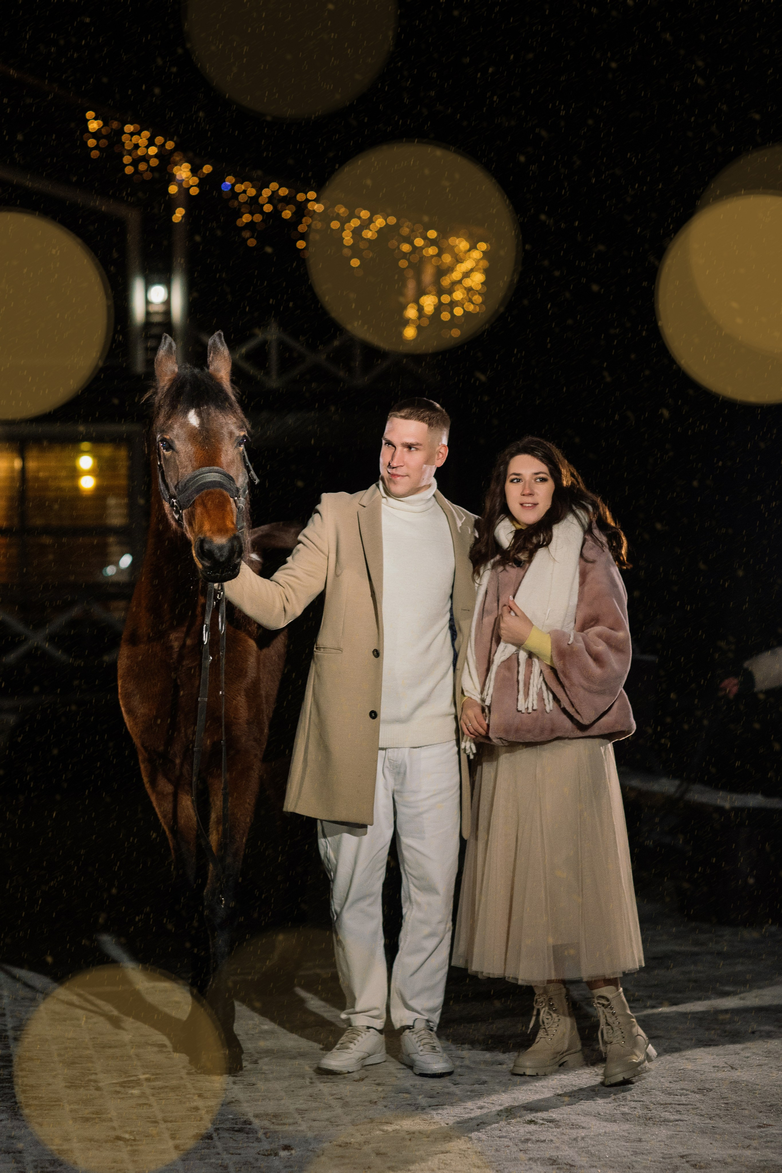 С лошадкой. Семейный фотограф Толстикова Кристина