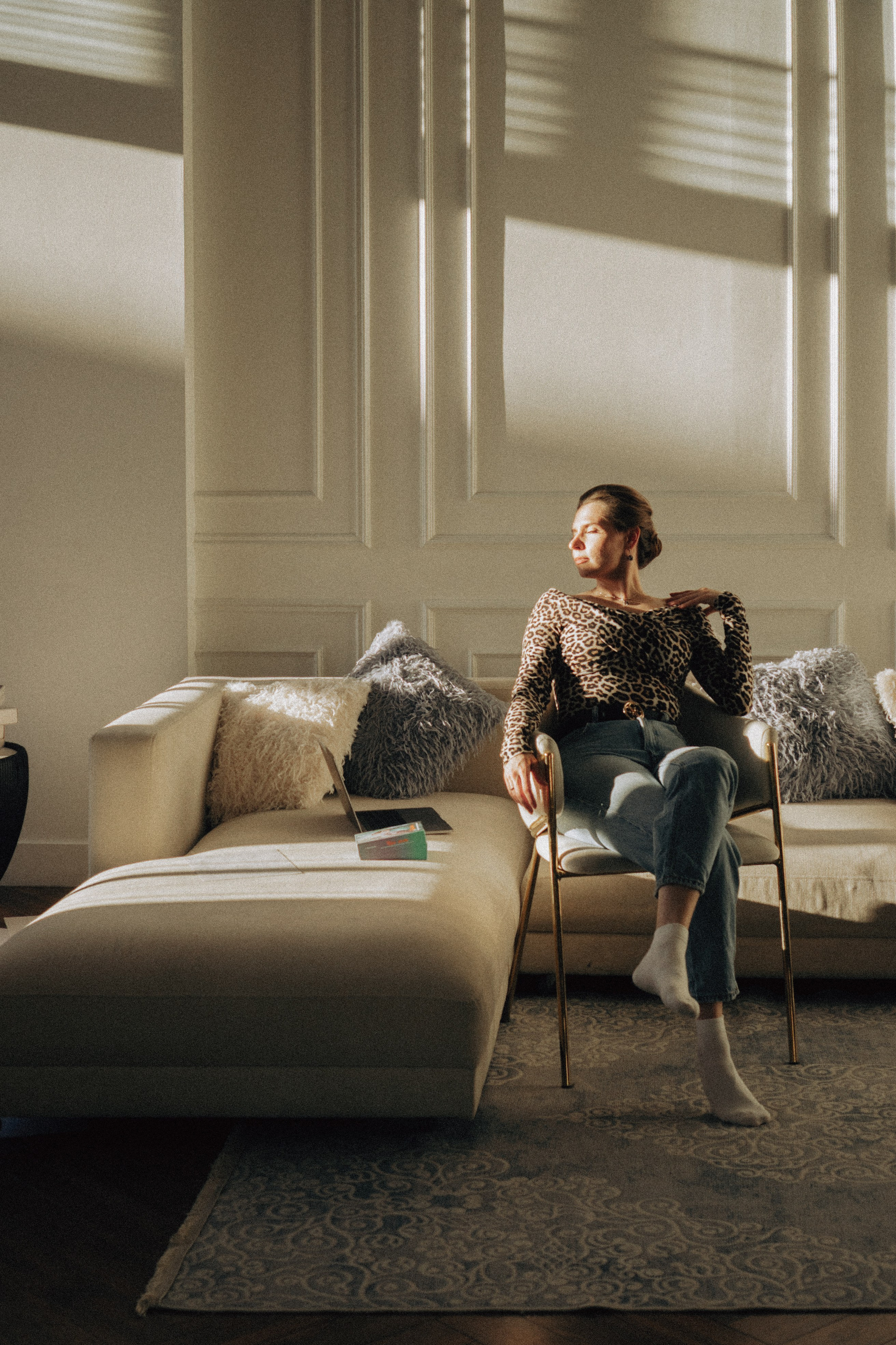 ФОТОСЕСИИЯ В СТУДИИ ДЛЯ ДЕВУШКИ ПСИХОЛОГА. Профессиональный фотограф, Санкт-Петербург — Виктория Богомолова