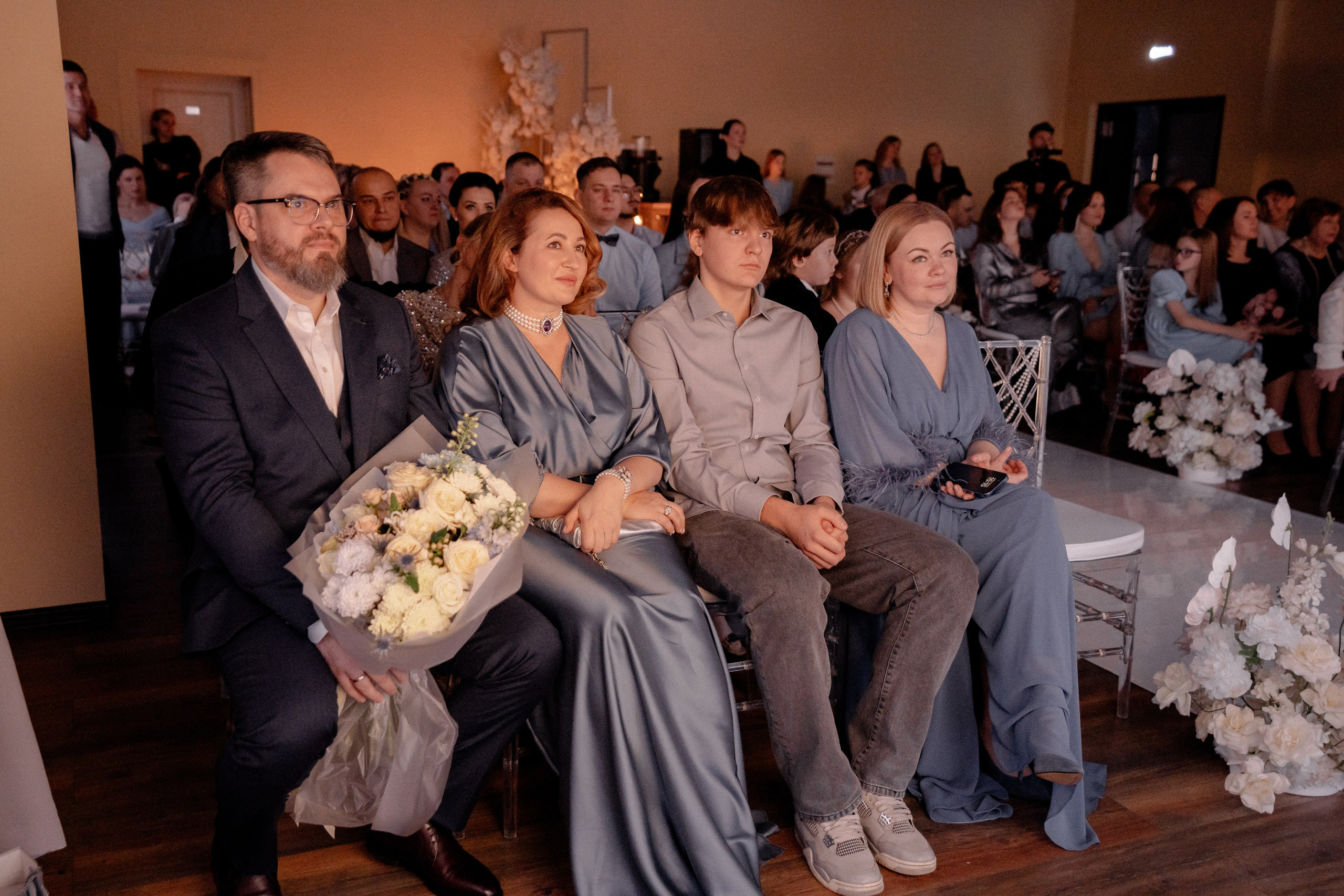 СВАДЕБНАЯ СЬЕМКА СБОРОВ В ОТЕЛЕ И ВЫЕЗД НА ЦЕРЕМОНИЮ (СНЯТО В СИБИРЕ В НИЖНЕВАРТОВСКЕ). Профессиональный фотограф, Санкт-Петербург — Виктория Богомолова