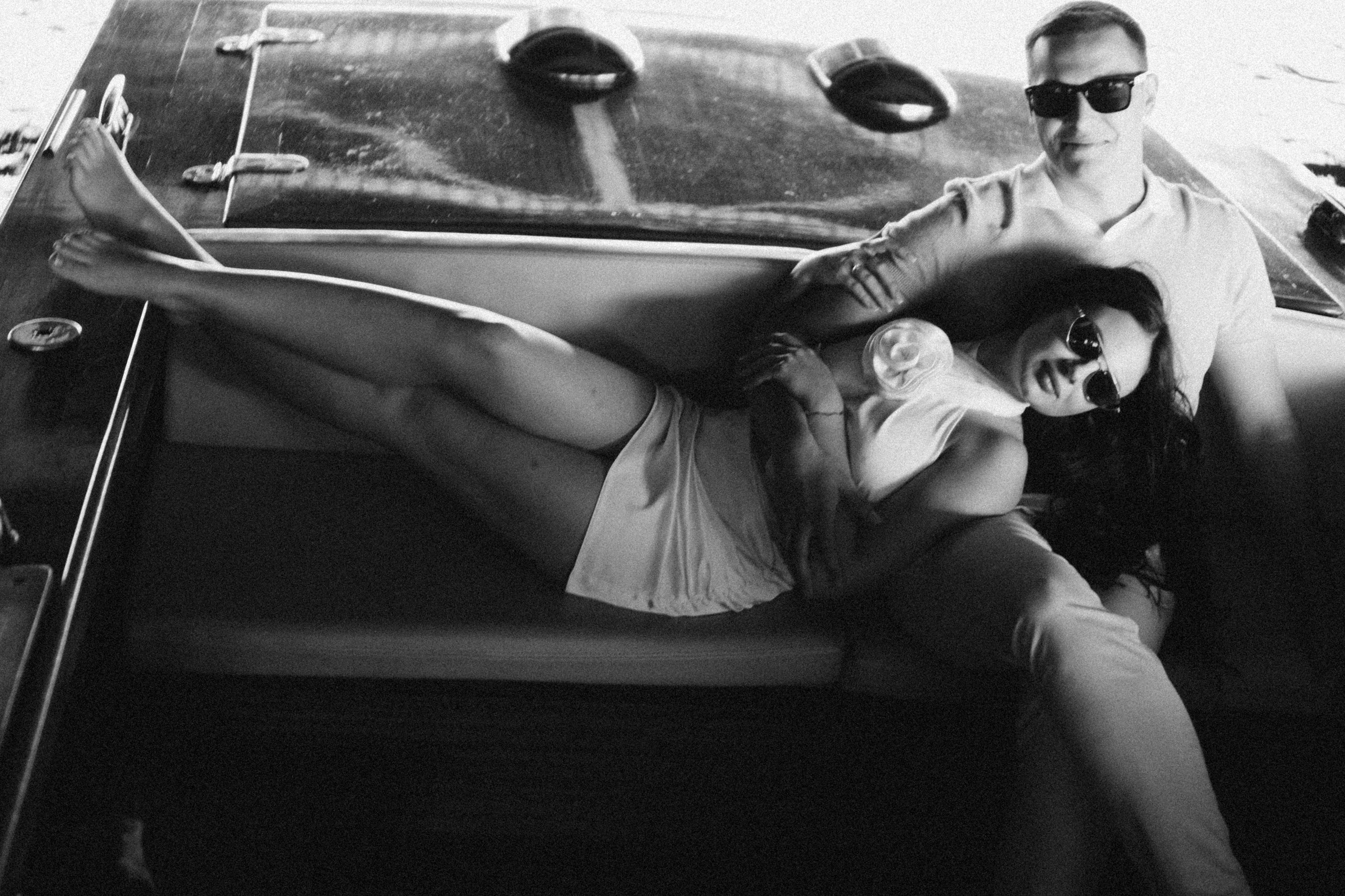 СВАДЕНБНАЯ СЬЕМКА НА КАТЕРЕ ПО КАНАЛАМ САНКТ-ПЕТЕРБУРГА И В АКВАТОРИИ НЕВЫ. Профессиональный фотограф, Санкт-Петербург — Виктория Богомолова