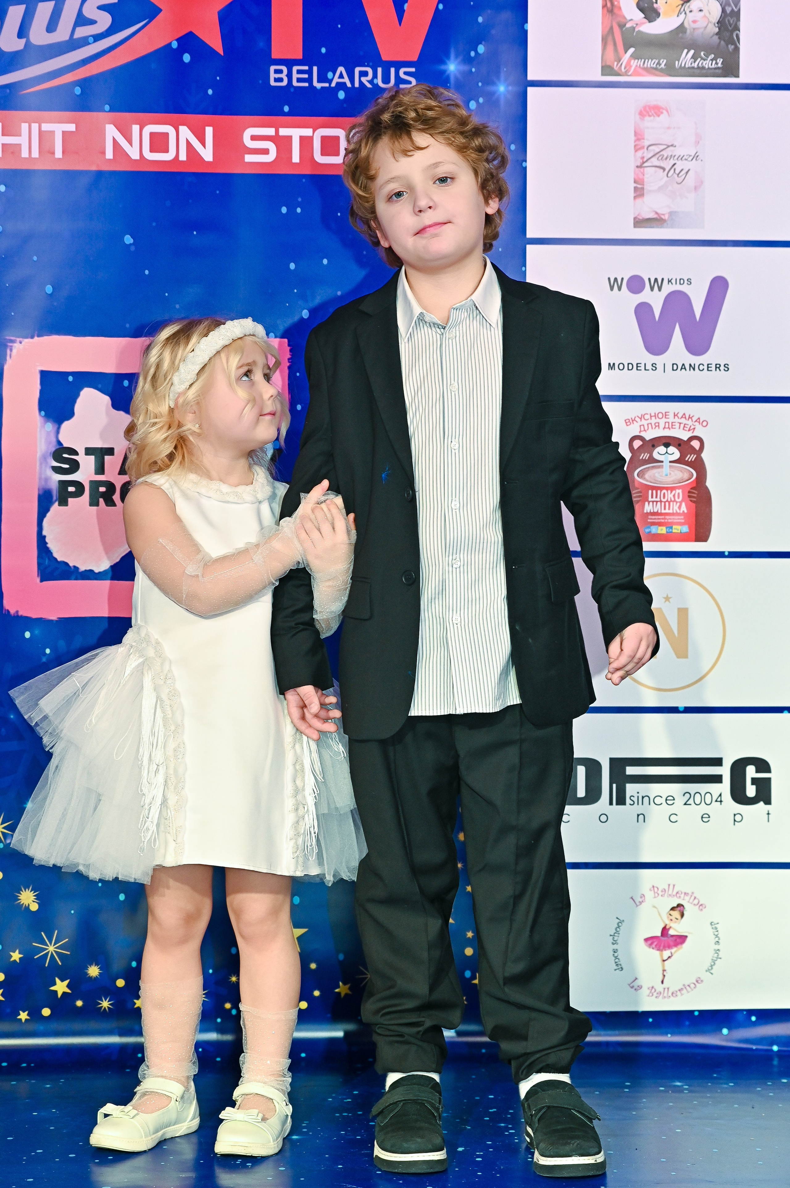 Большая новогодняя тусовка. Фотоуслуги, услуги фотографа, фотографирование важных событий