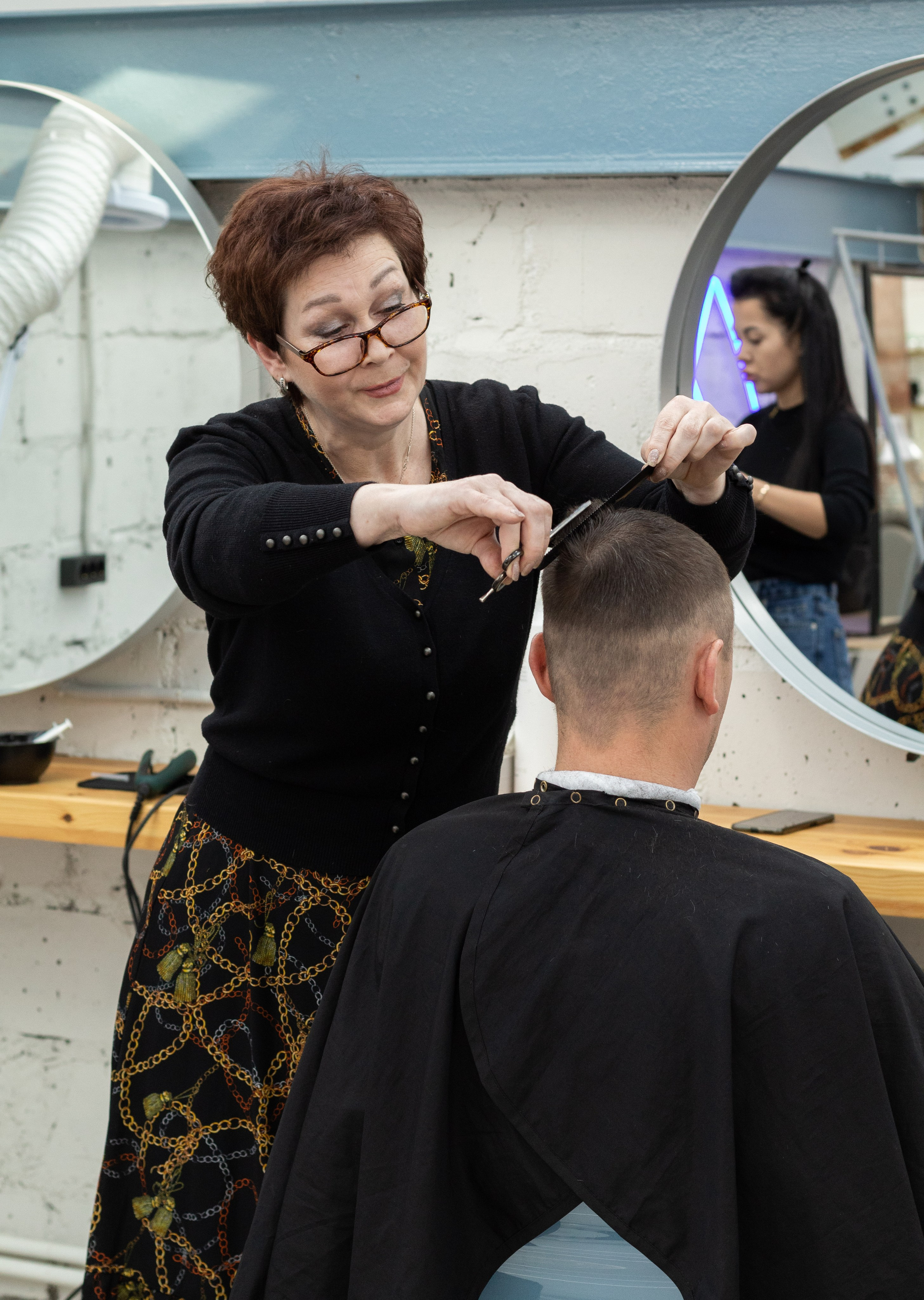 Репортажная фотосессия для коворкинга бьюти мастеров. Фотограф во Владивостоке Екатерина Селищева