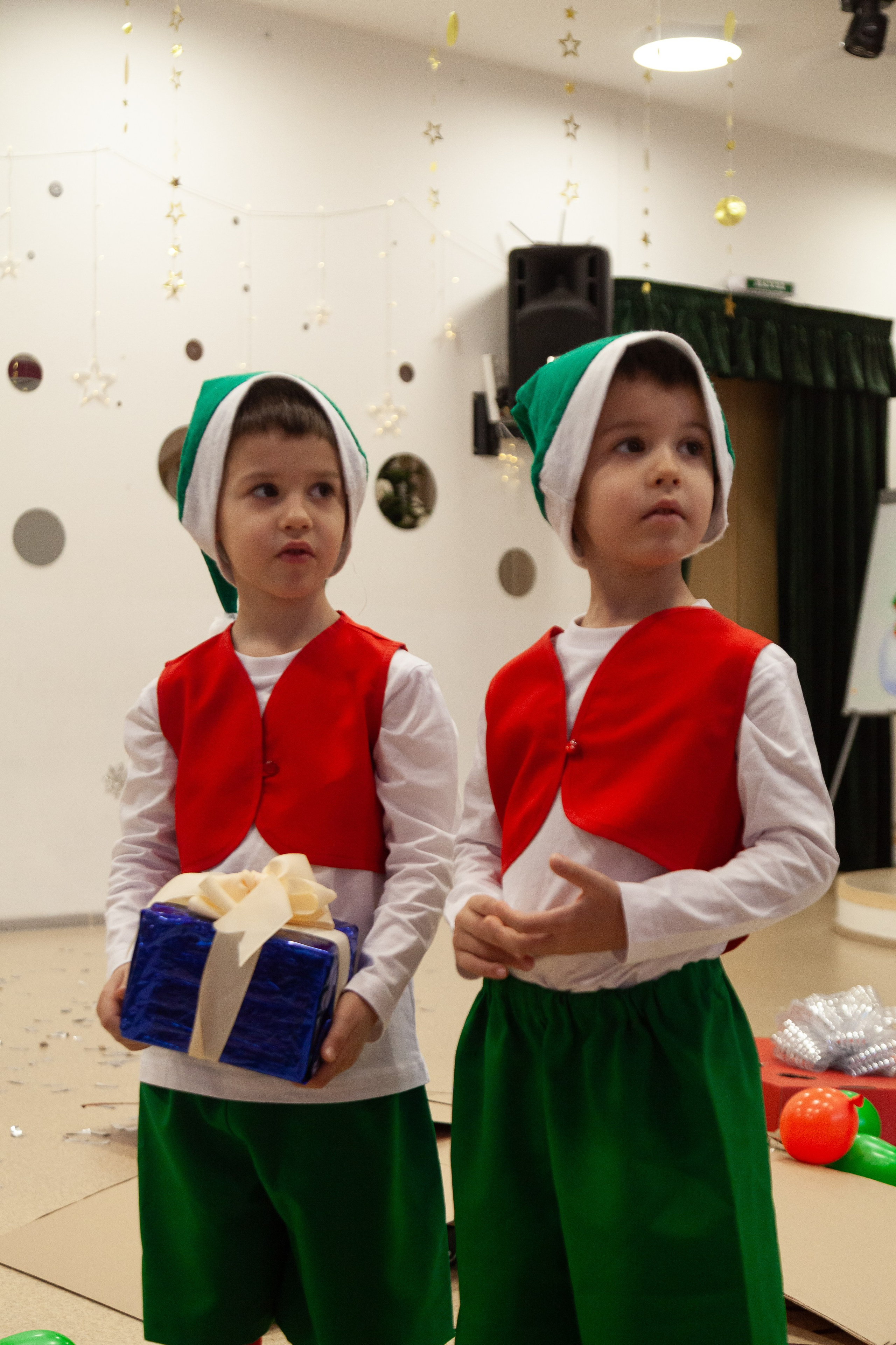 Новогодний утренник. 17.12.24. Профессиональное фото в Казани: от идеи до результата. Фотограф Яна Мур