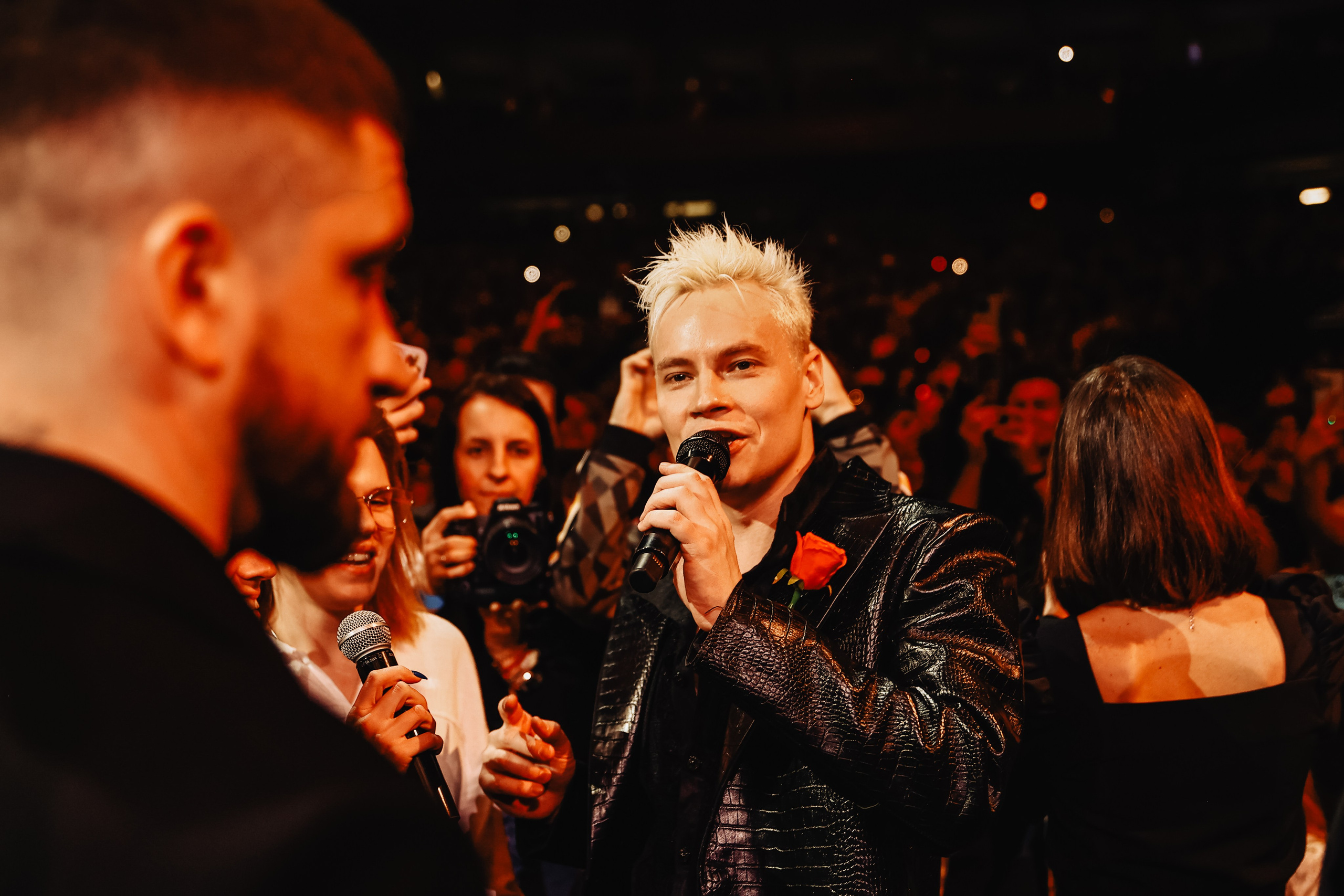 ШАМАН-ОНА МОЯ! @LIVE ARENA