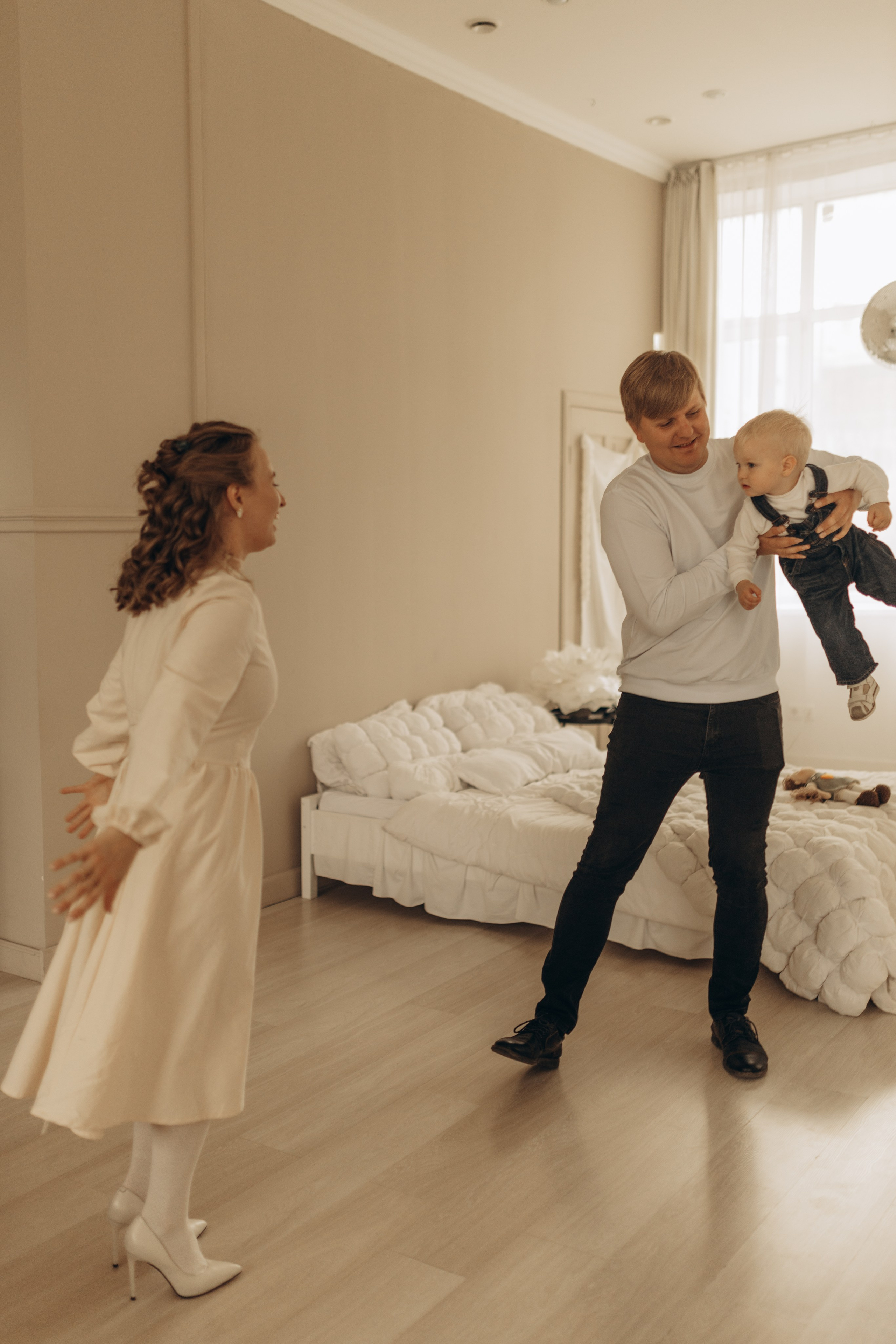 Фотосессия дружная семья. Съёмка в студии. Фотограф в Ставрополе Svetlana Matveeva