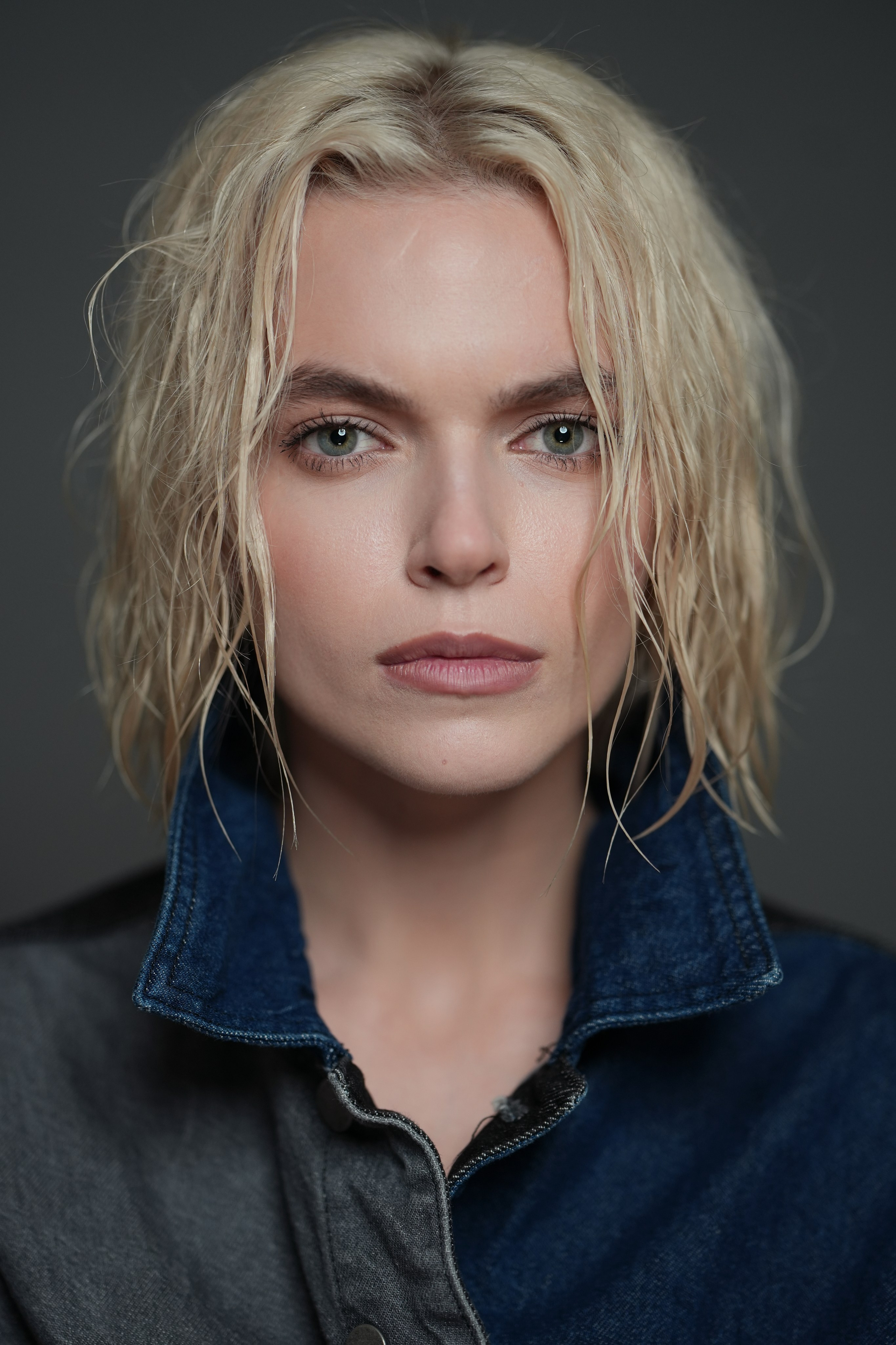 Актриса Юлия Гнедчик. Портретная съемка в Москве, студийный фотограф Игорь Фомин