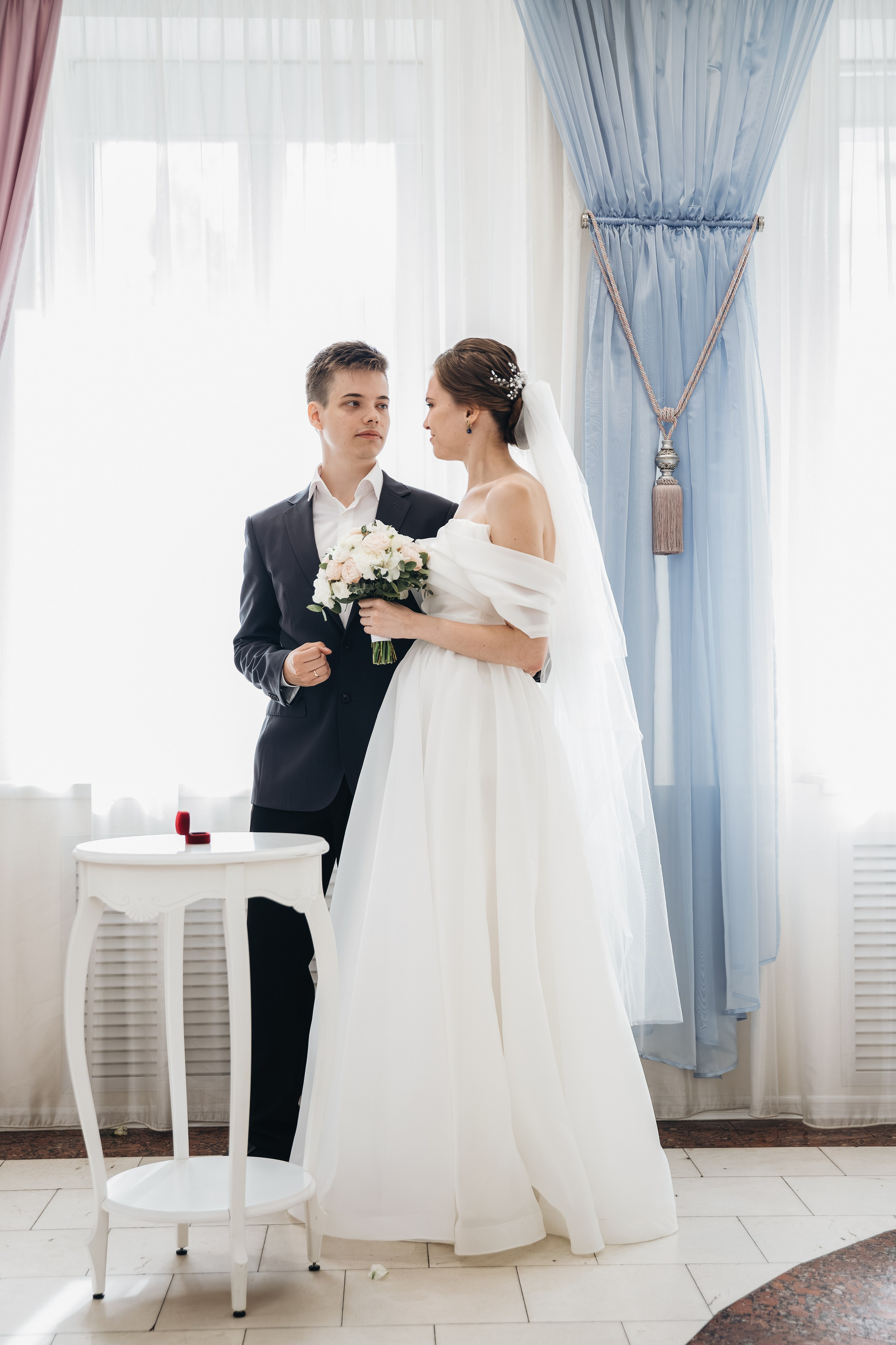 ЗАГС (Кировский район). Регина Мингалимова, семейный и свадебный фотограф в Казани