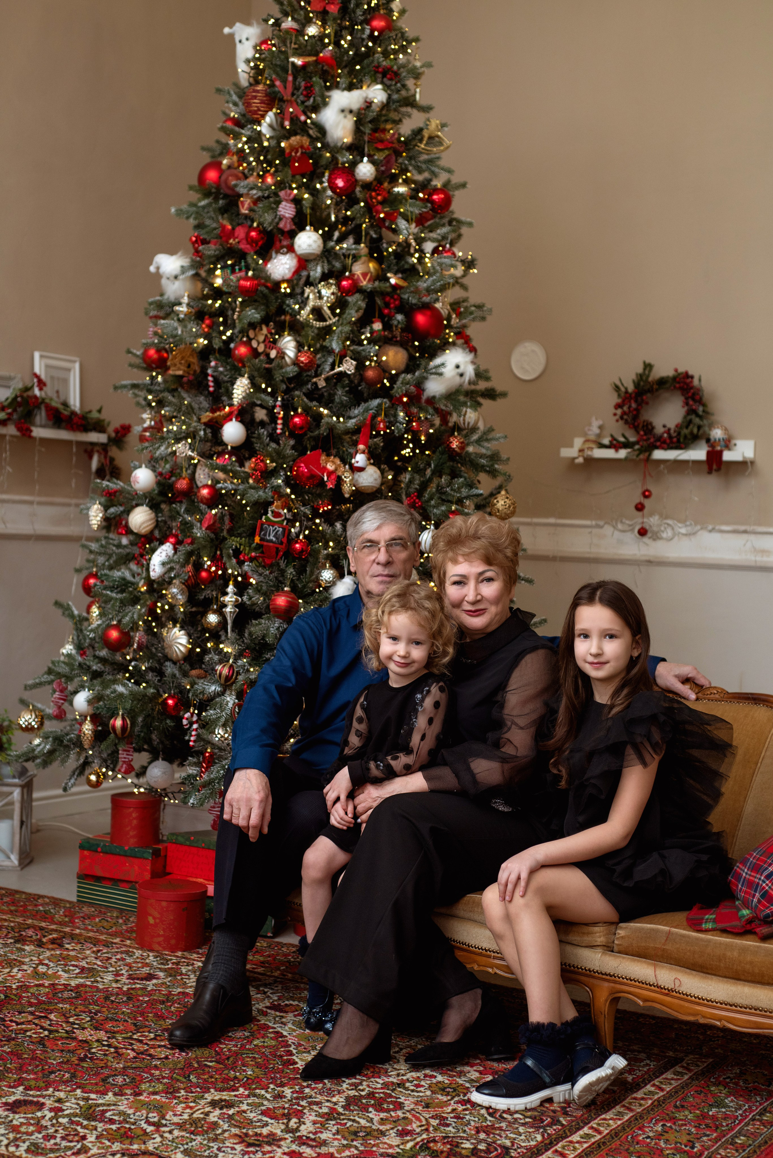 СВЕТЛАНА И АЛЕКСАНДР С ВНУЧКАМИ. Ольга Козлова фотограф Волгоград olkiny-fotki.ru