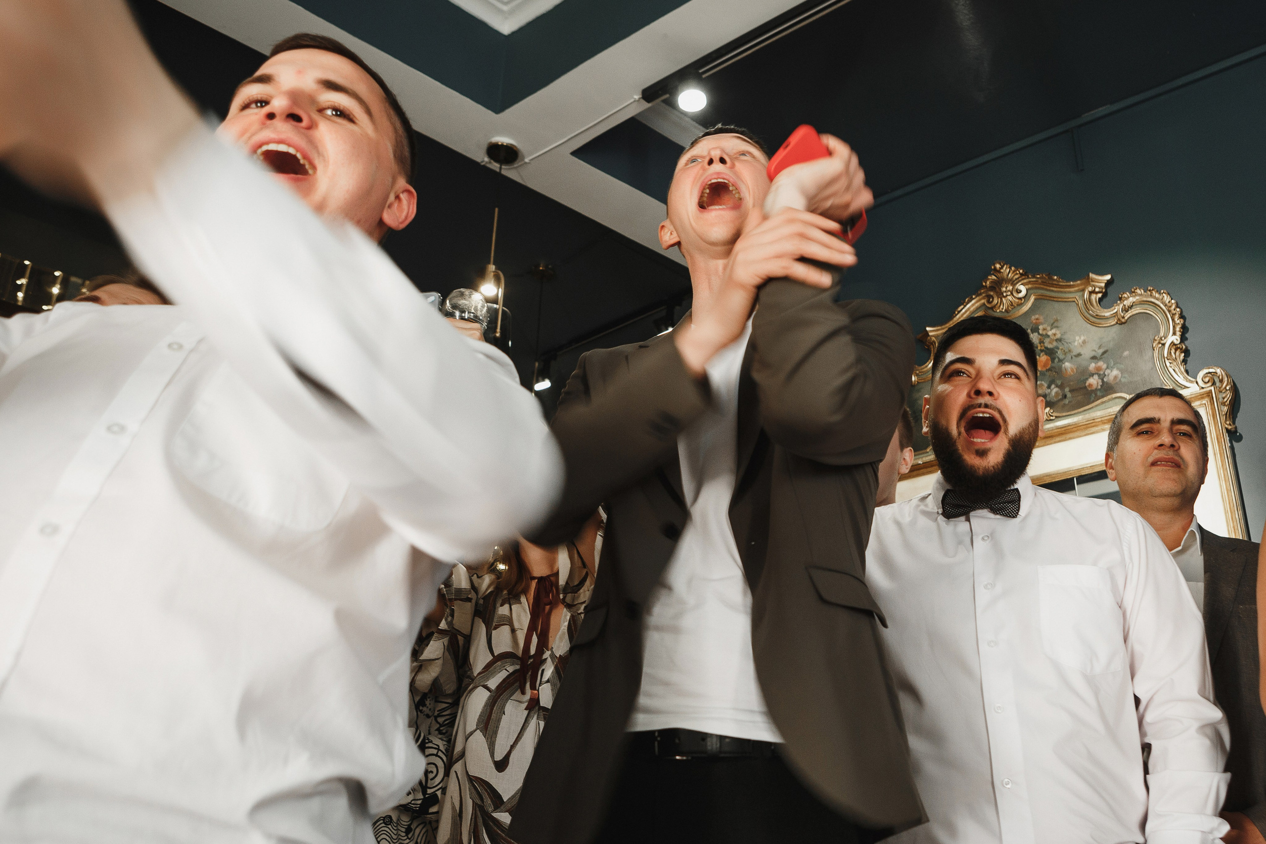 Свадебная фотосессия Саши и Насти в ресторане Чехов Сад, Таганрог. Свадебный и семейный фотограф в Таганроге Бакарюк Антон