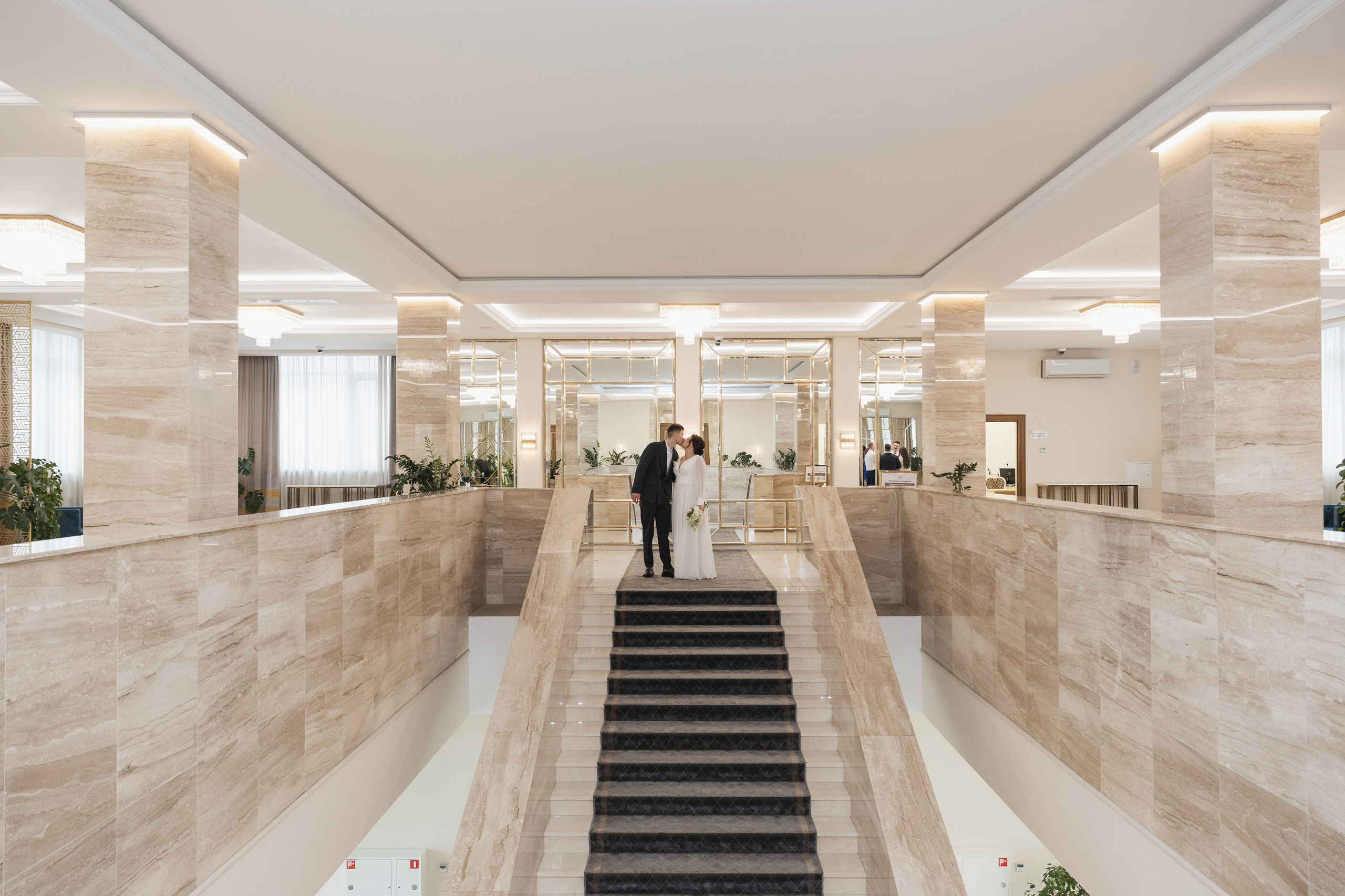 ЗАГС 4 + Студия. Свадебный и портретный фотограф в Москве Мария Кравченко