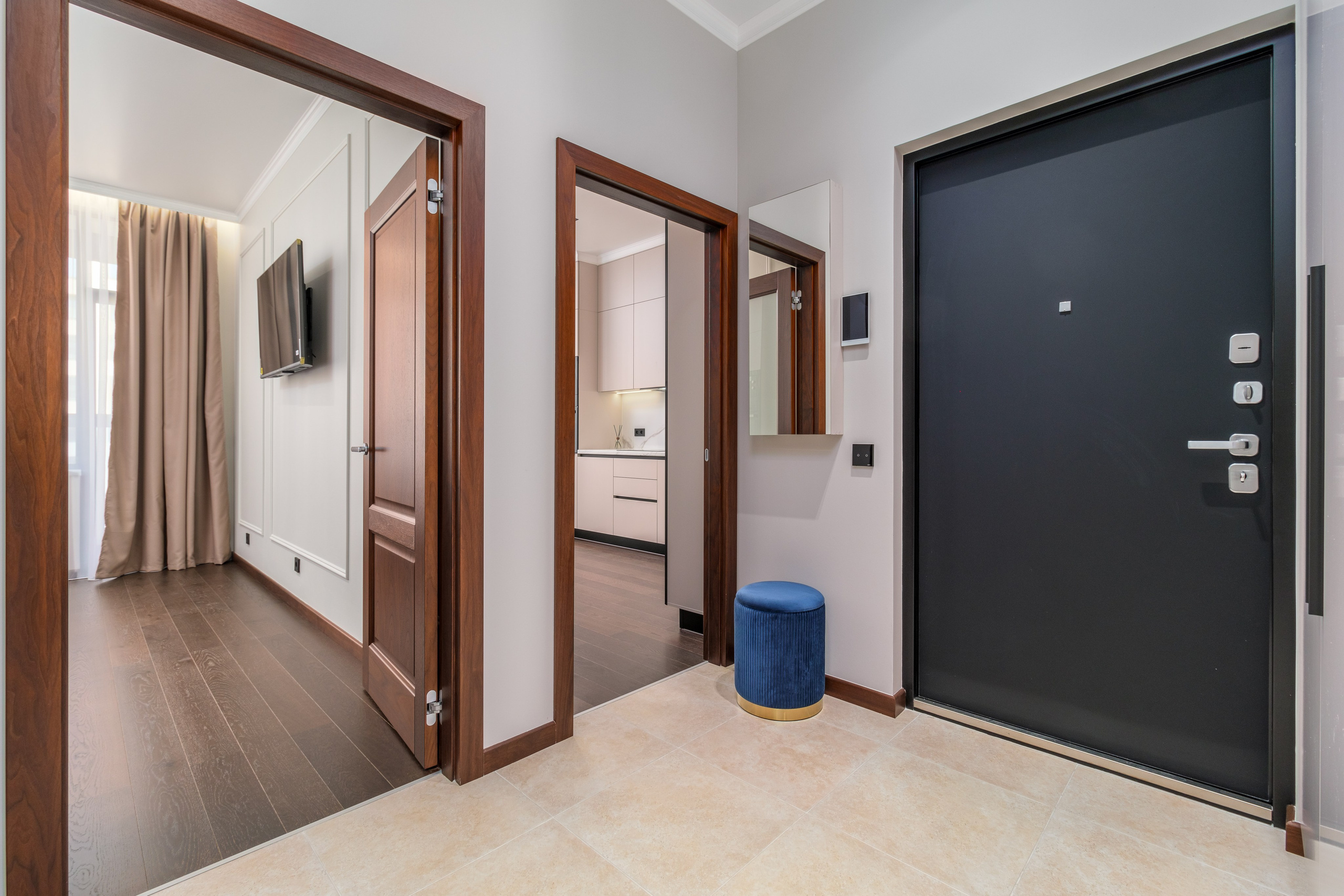 Интерьерная фотосессия двухкомнатной квартиры