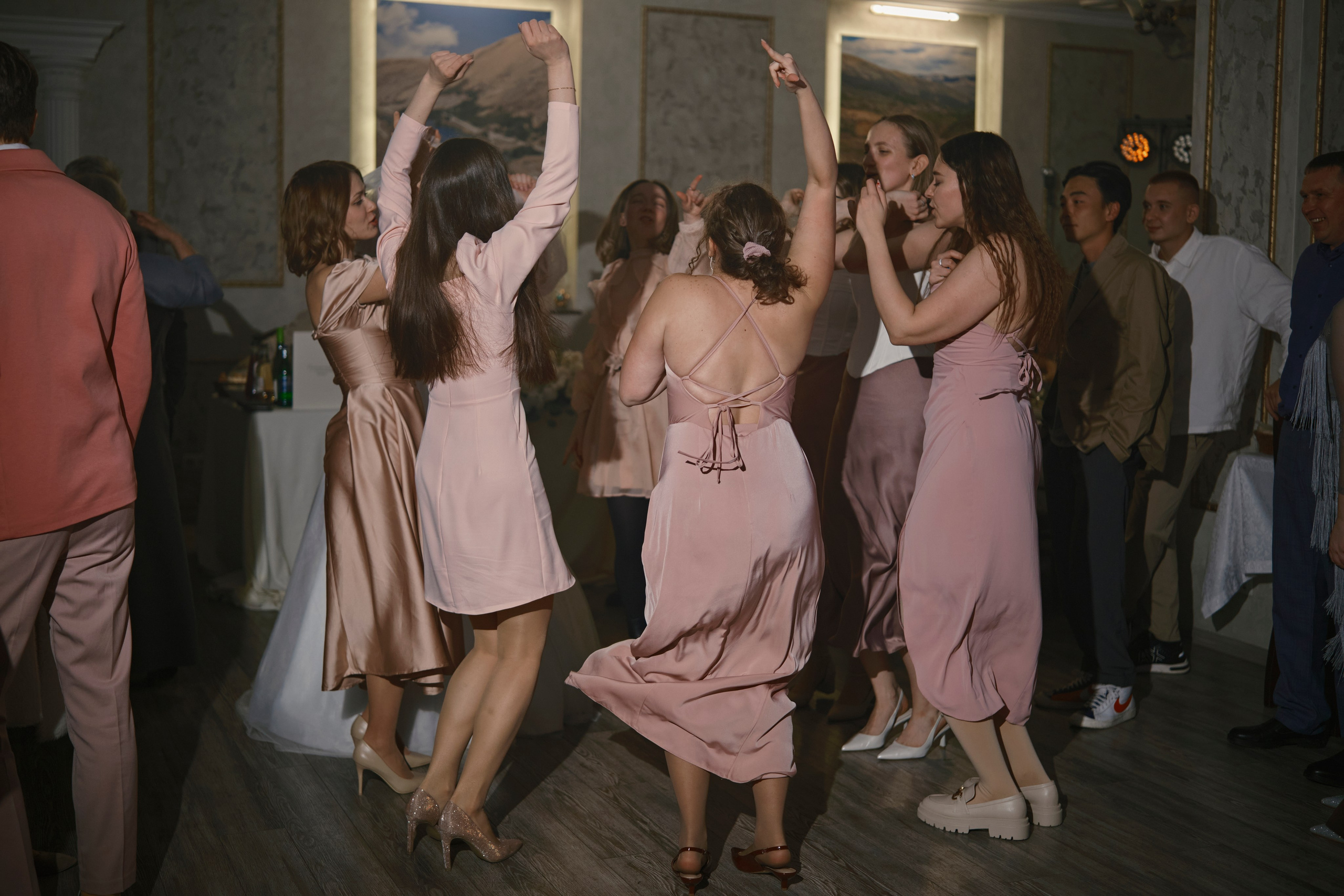 Яна & Олег. Николай Большаков