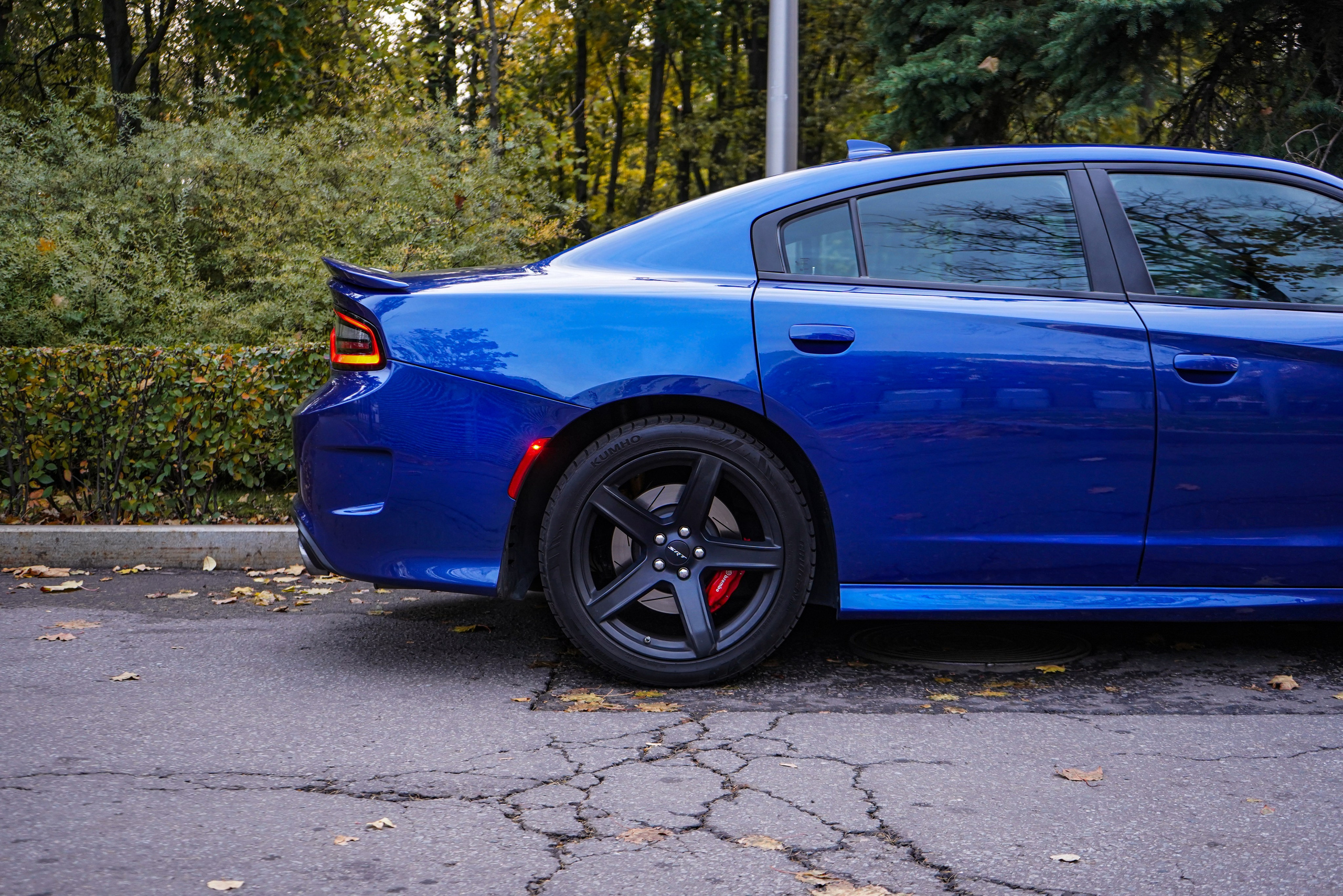 Dodge Charger Hellcat. Автомобильный фотограф Шакая Кирилл