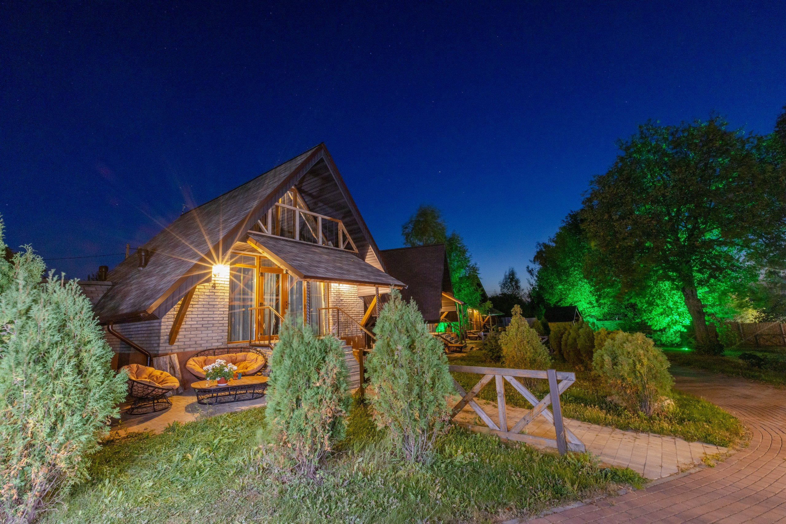 Большая Тросна вечером и новый бассейный комплекс. Фотограф в Туле Крупский АнДРей. Фотостудия «КАДР71» в Туле