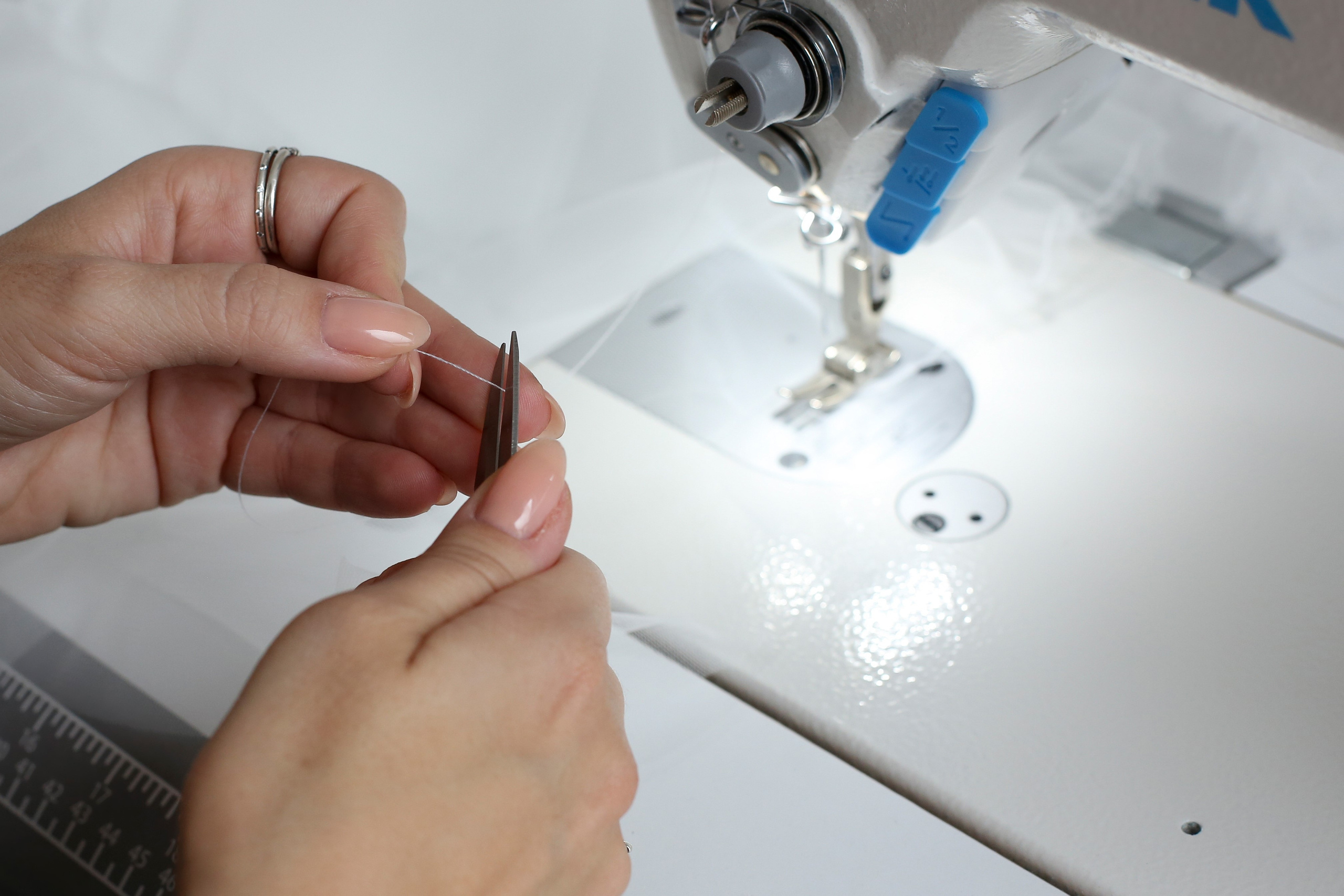 Дизайнер шоу платьев. Контент фотограф и видеооператор для бизнеса в Москве и Калуге