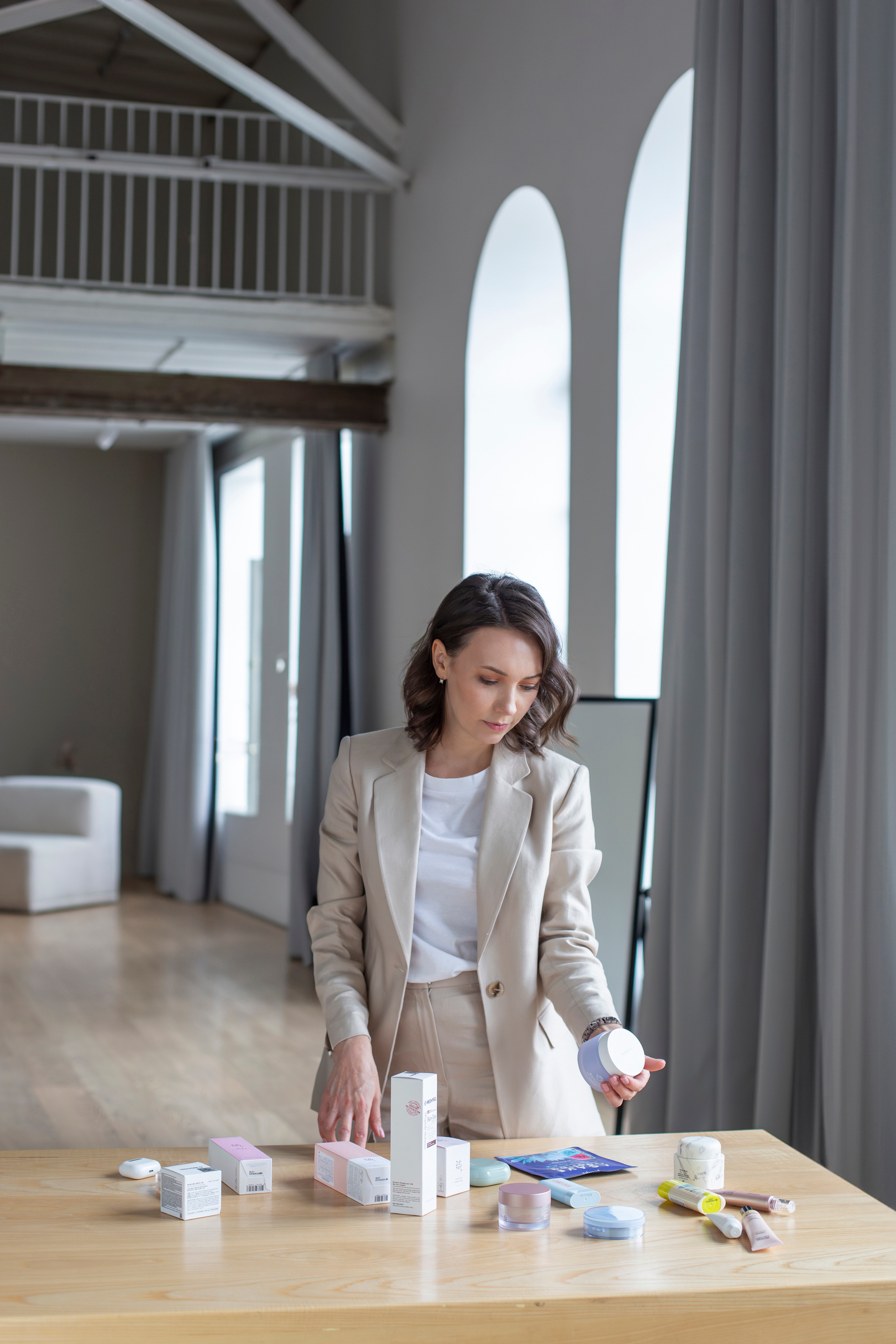 Владелица магазина корейской косметики. Контент фотограф и видеооператор для бизнеса в Москве и Калуге