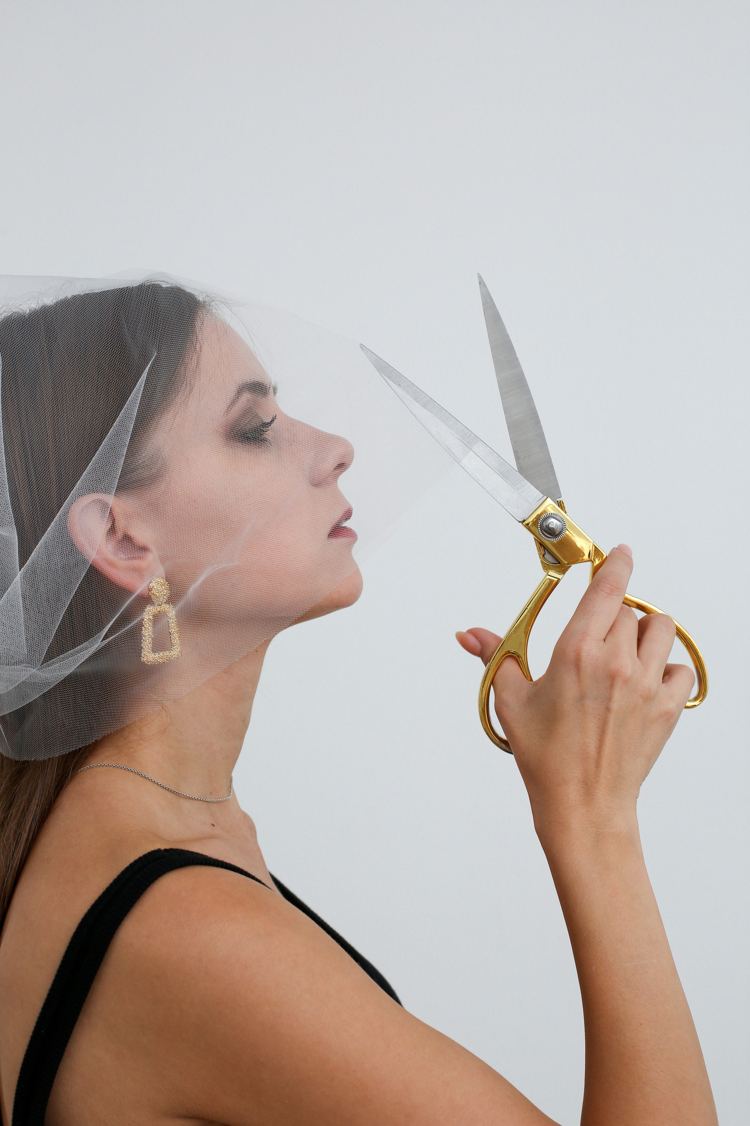 Дизайнер шоу платьев. Контент фотограф и видеооператор для бизнеса в Москве и Калуге