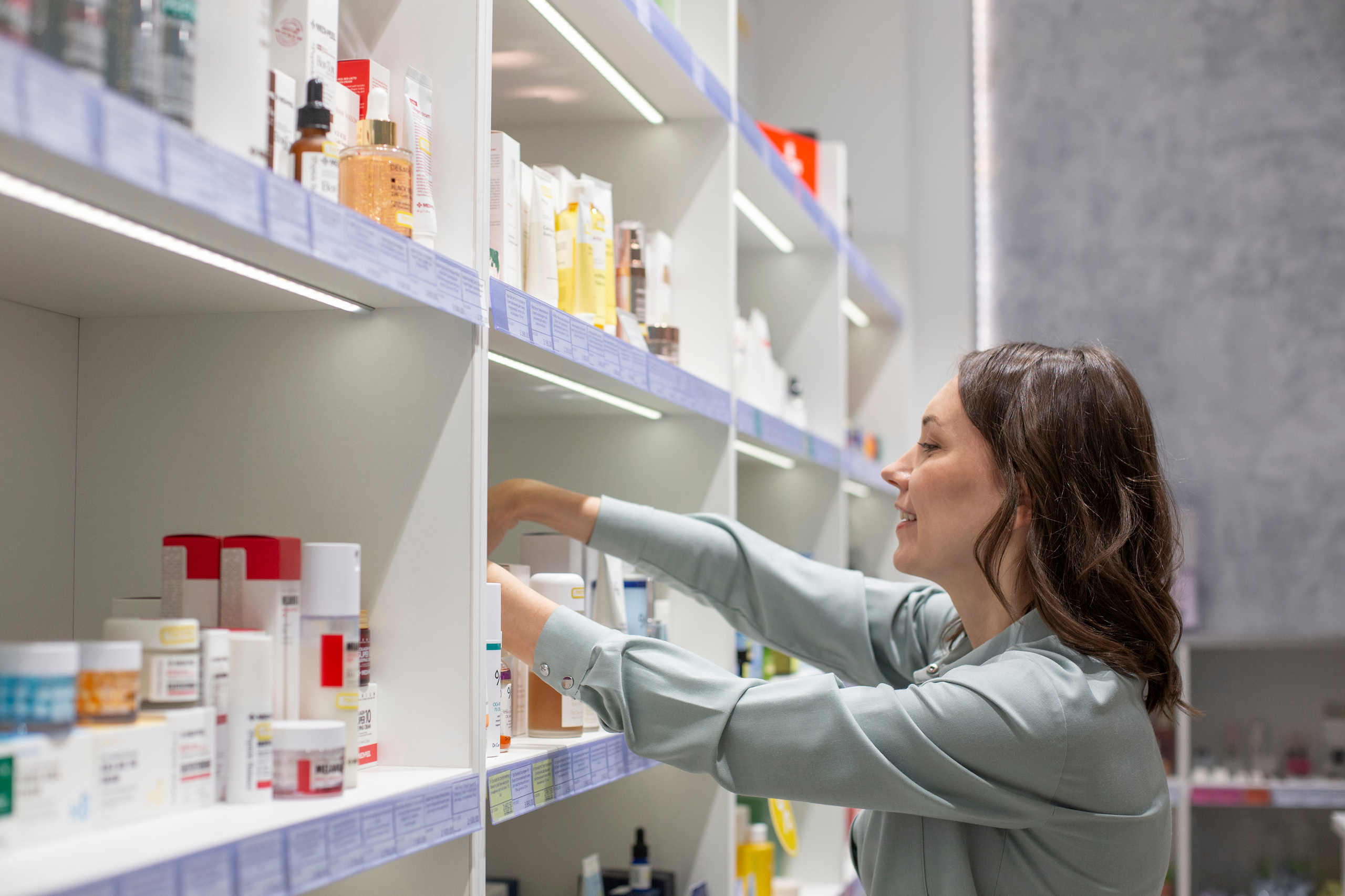 Владелица магазина корейской косметики. Контент фотограф и видеооператор для бизнеса в Москве и Калуге