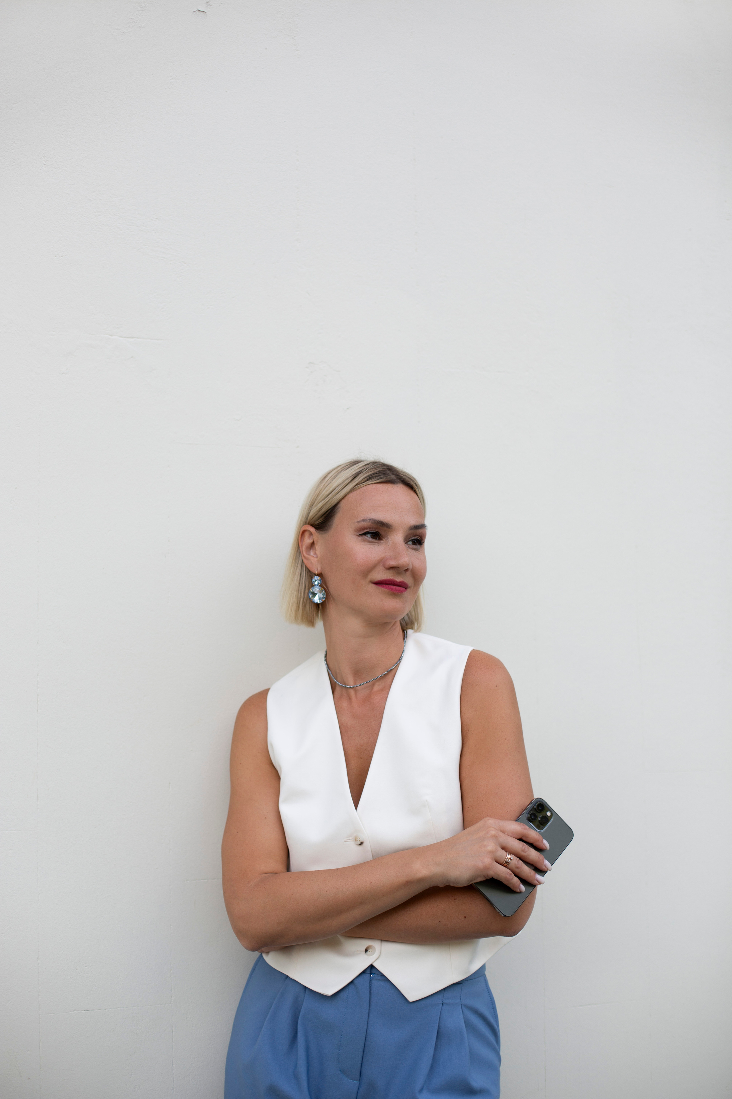 Стилист. Контент фотограф и видеооператор для бизнеса в Москве и Калуге