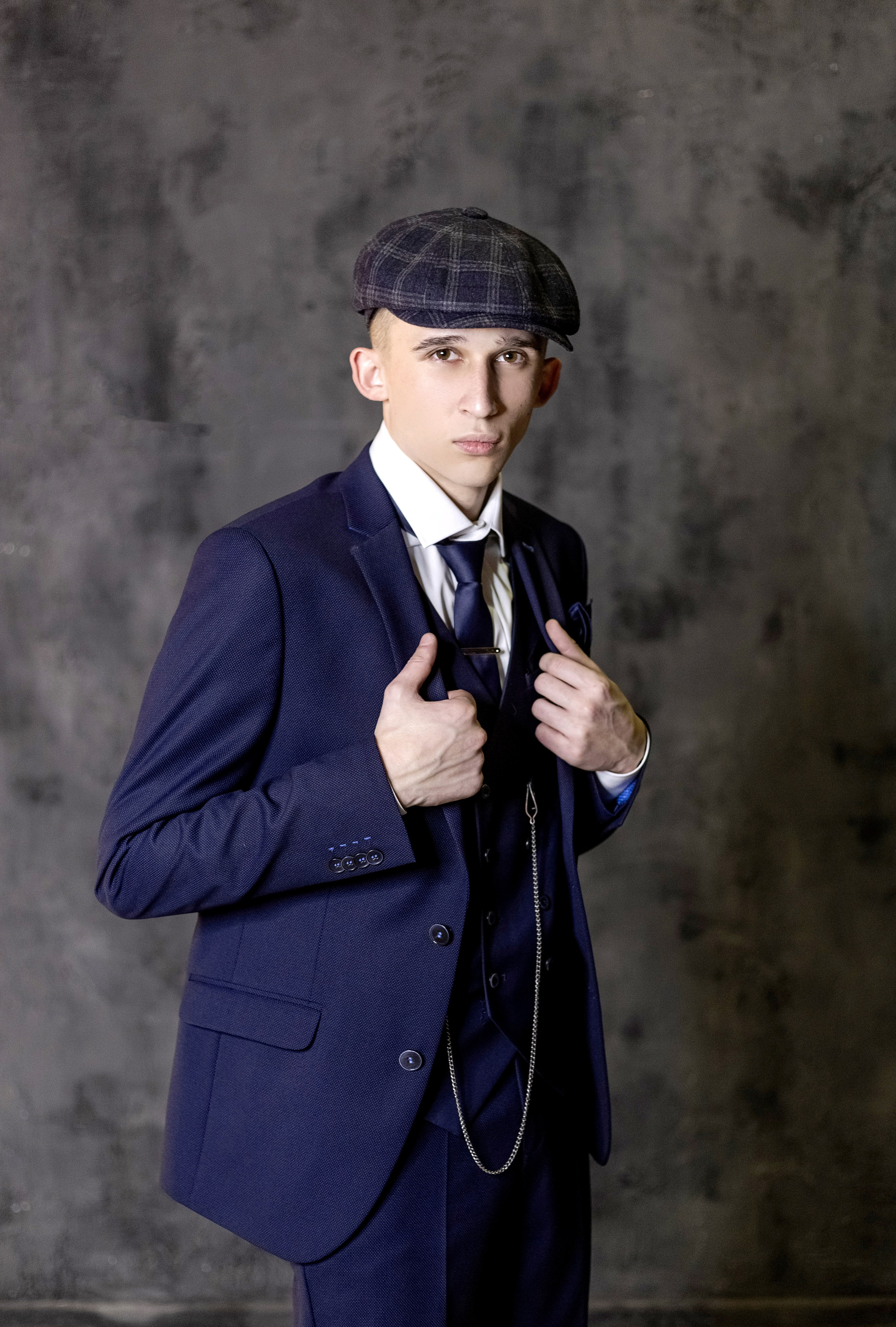 Не стандартно — для школы. Выпускные альбомы Воронеж от Веры Соколовой