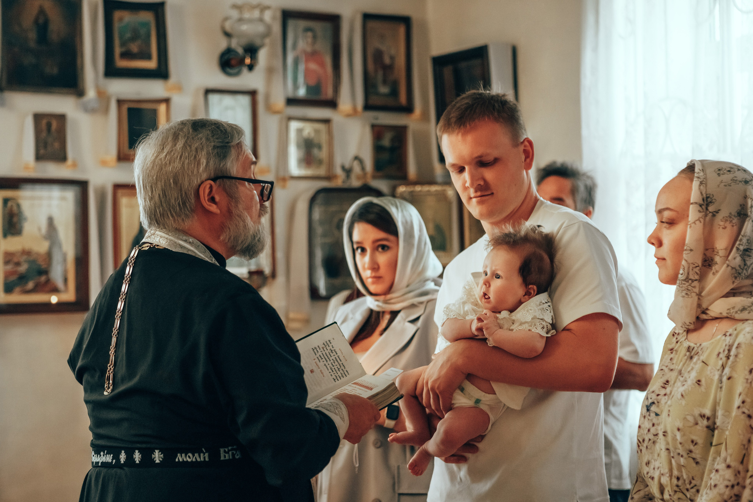 Крестины Софии. Семейный и детский фотограф в г. Новосибирске Макеева Анастасия