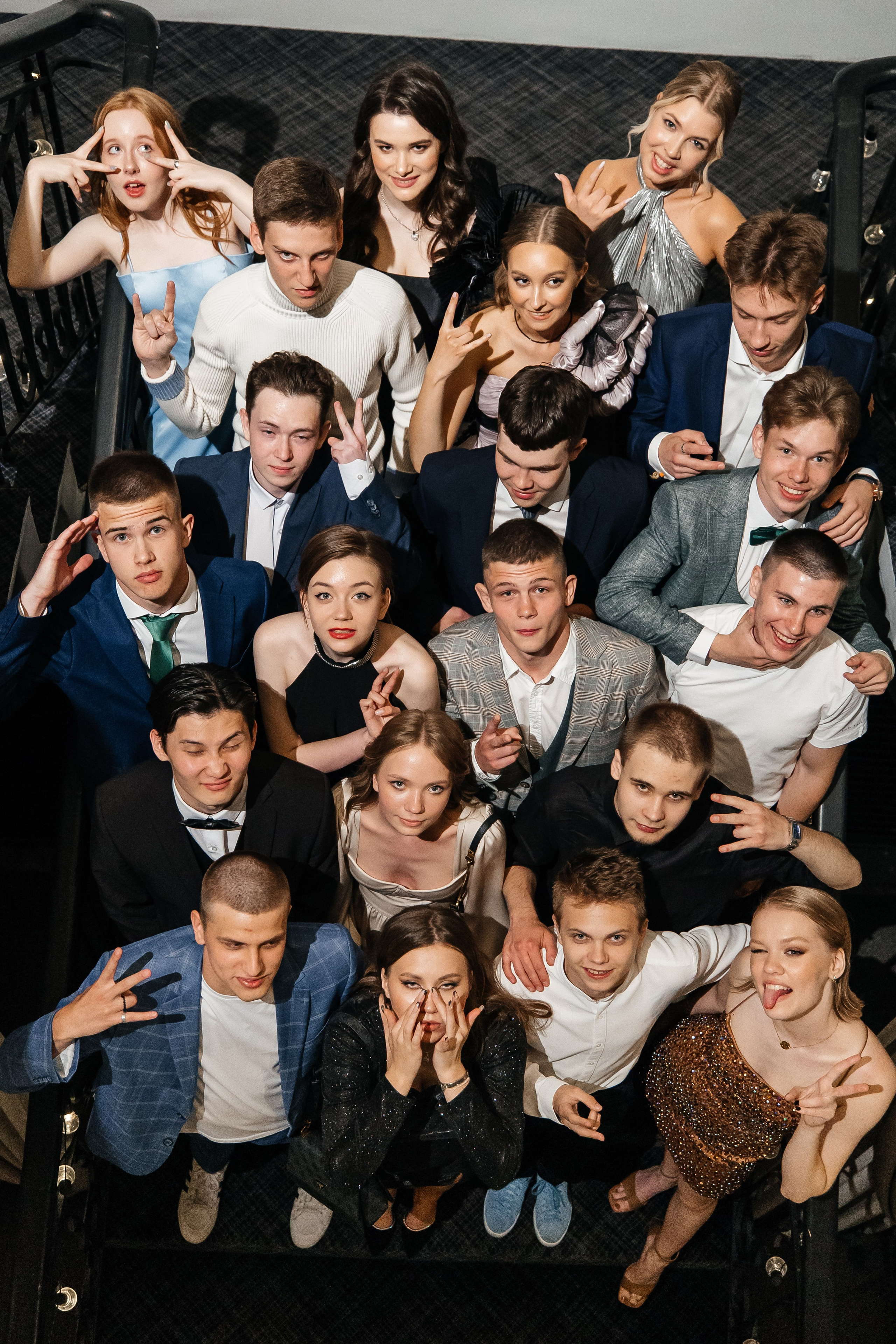 2023-06-23 Выпускной МБОУ СОШ № 10. Фотограф в Красноярске