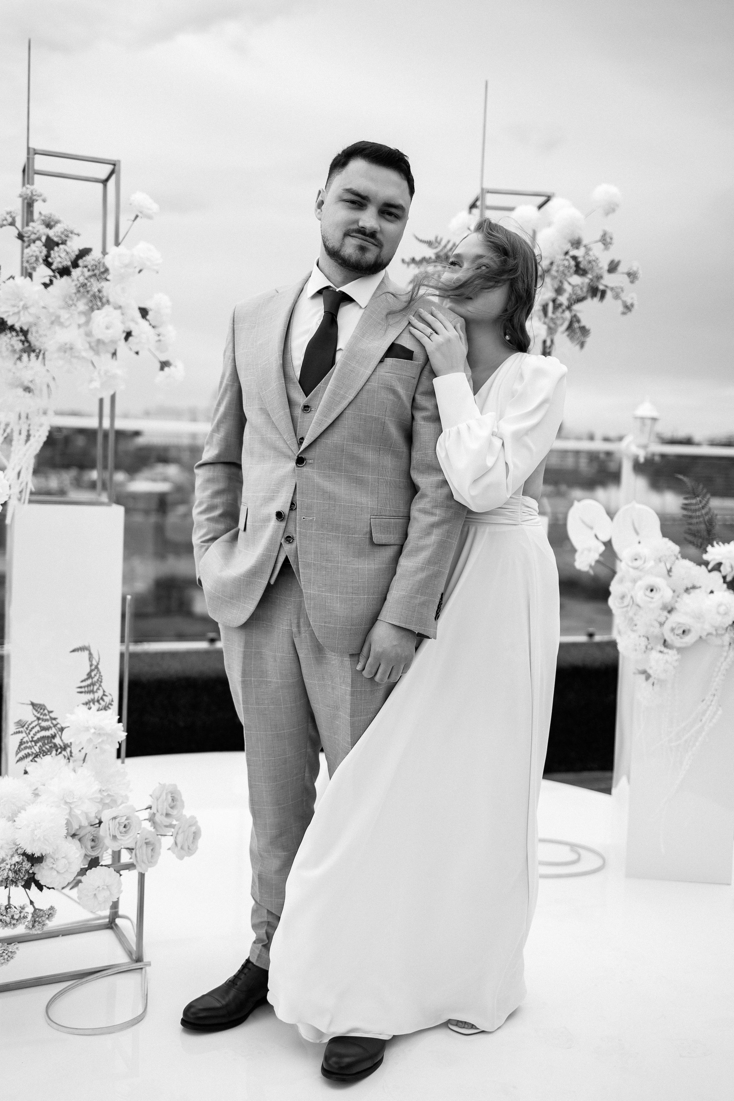 И в конце вечера мы выпьем шампанское за наш день