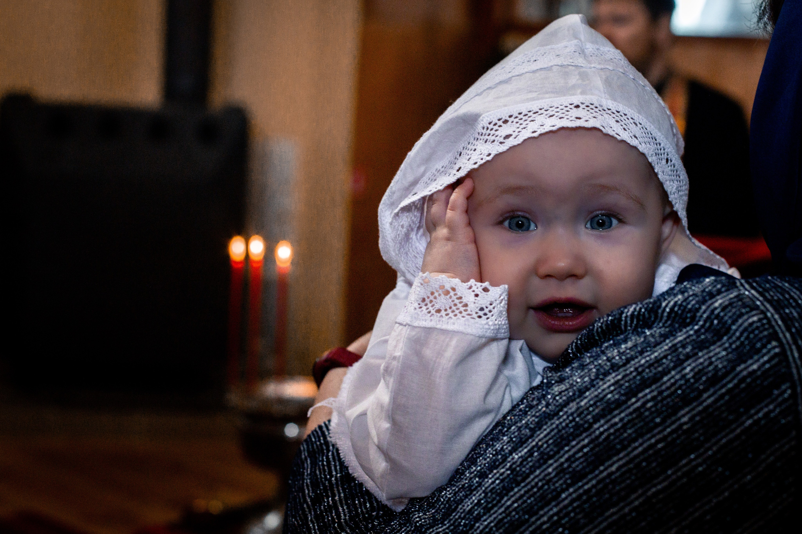 Крещение ребёнка в храме. Фотограф Рябинин Евгений. Нижний тагил\Екатеринбург