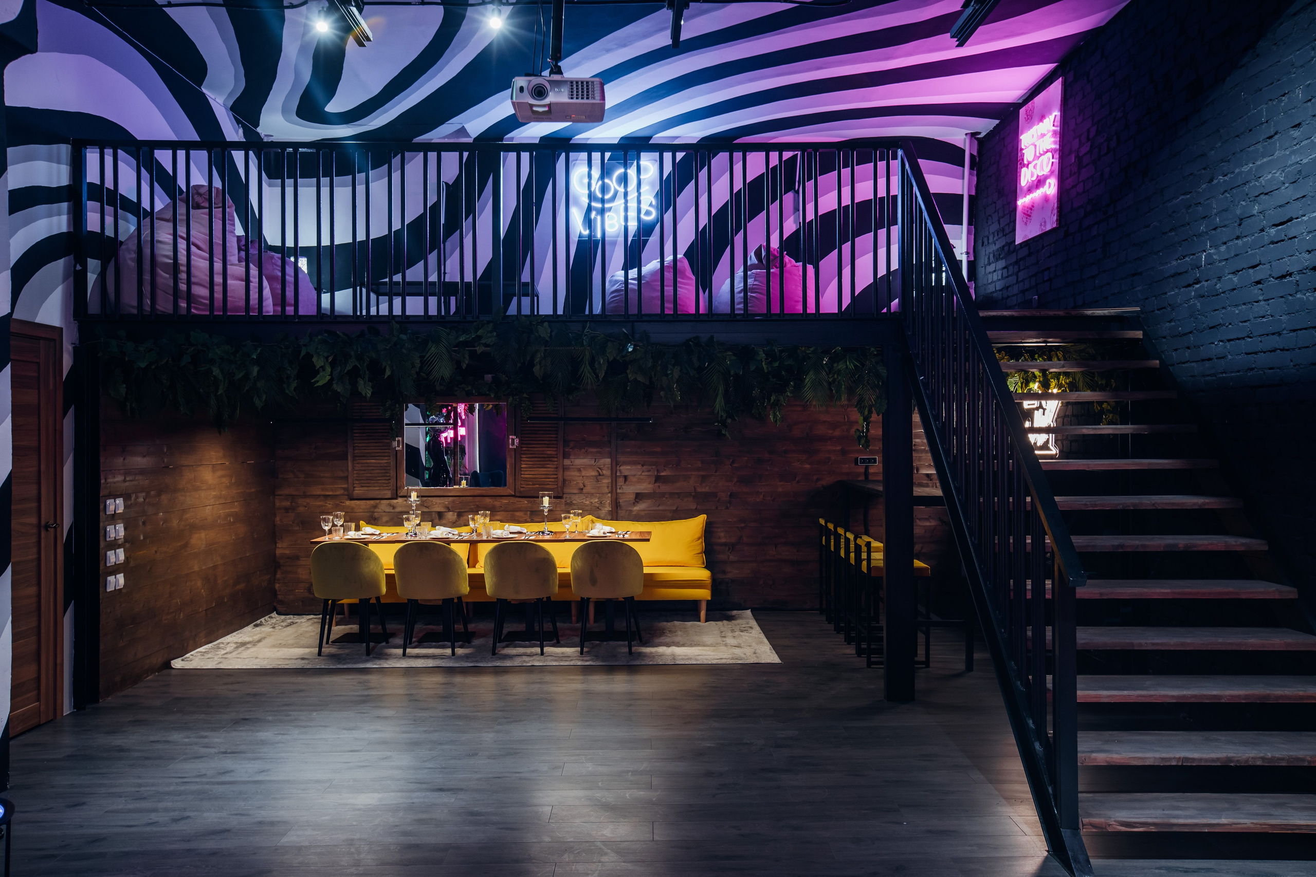 Профессора Качалова, 8И. Аренда лофта в СПб для мероприятий