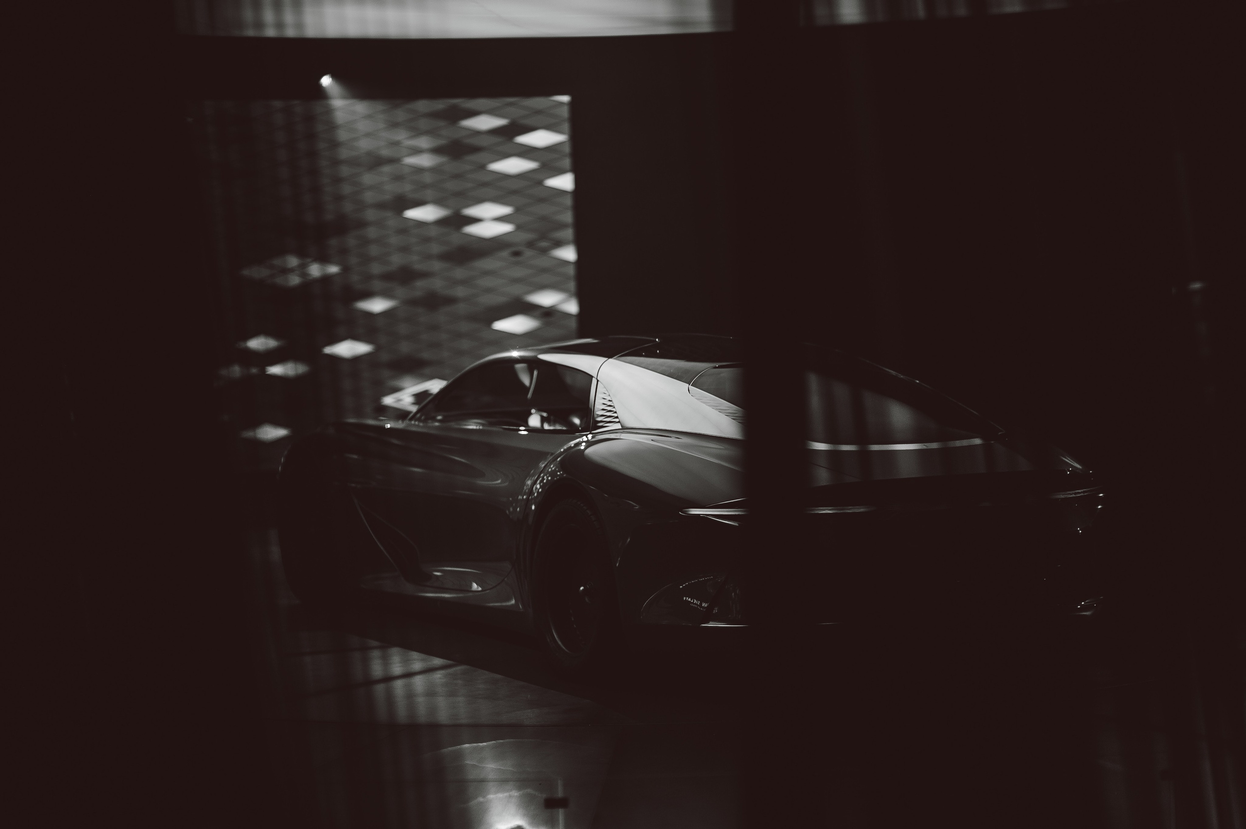 Премьера Bentley100EXP, Кру Великобритания. Репортажный фотограф Андрей Бузин