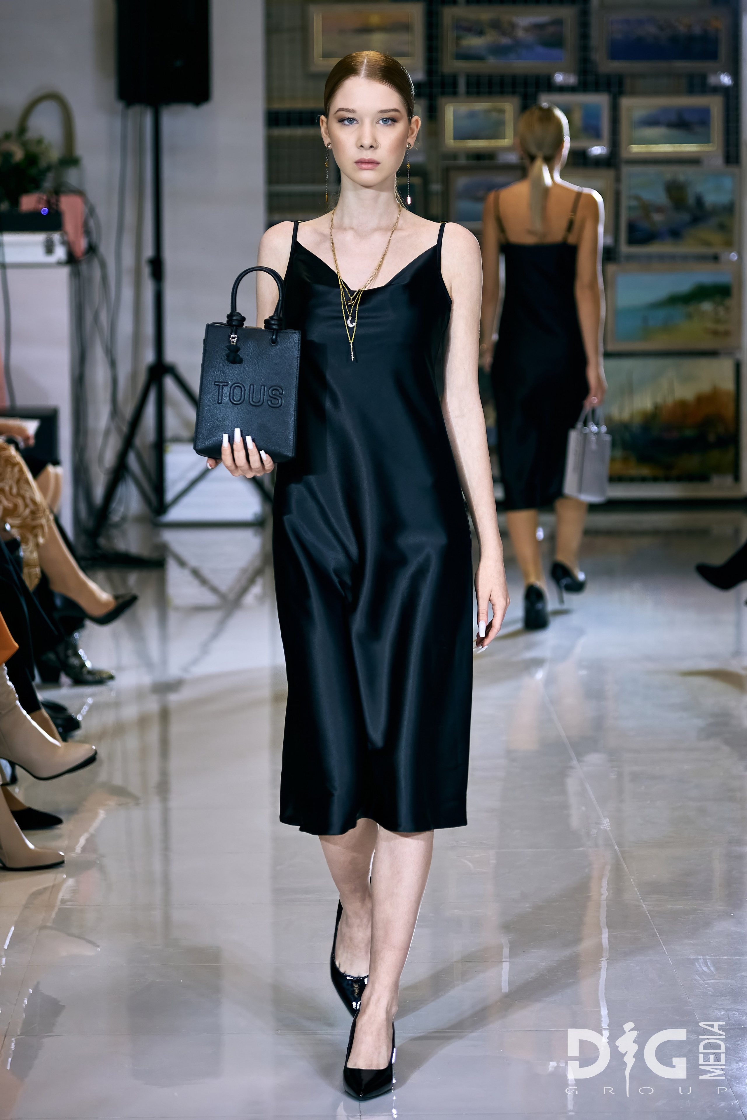 Tous | fashion show. Showbiz | Fashion | Reportage