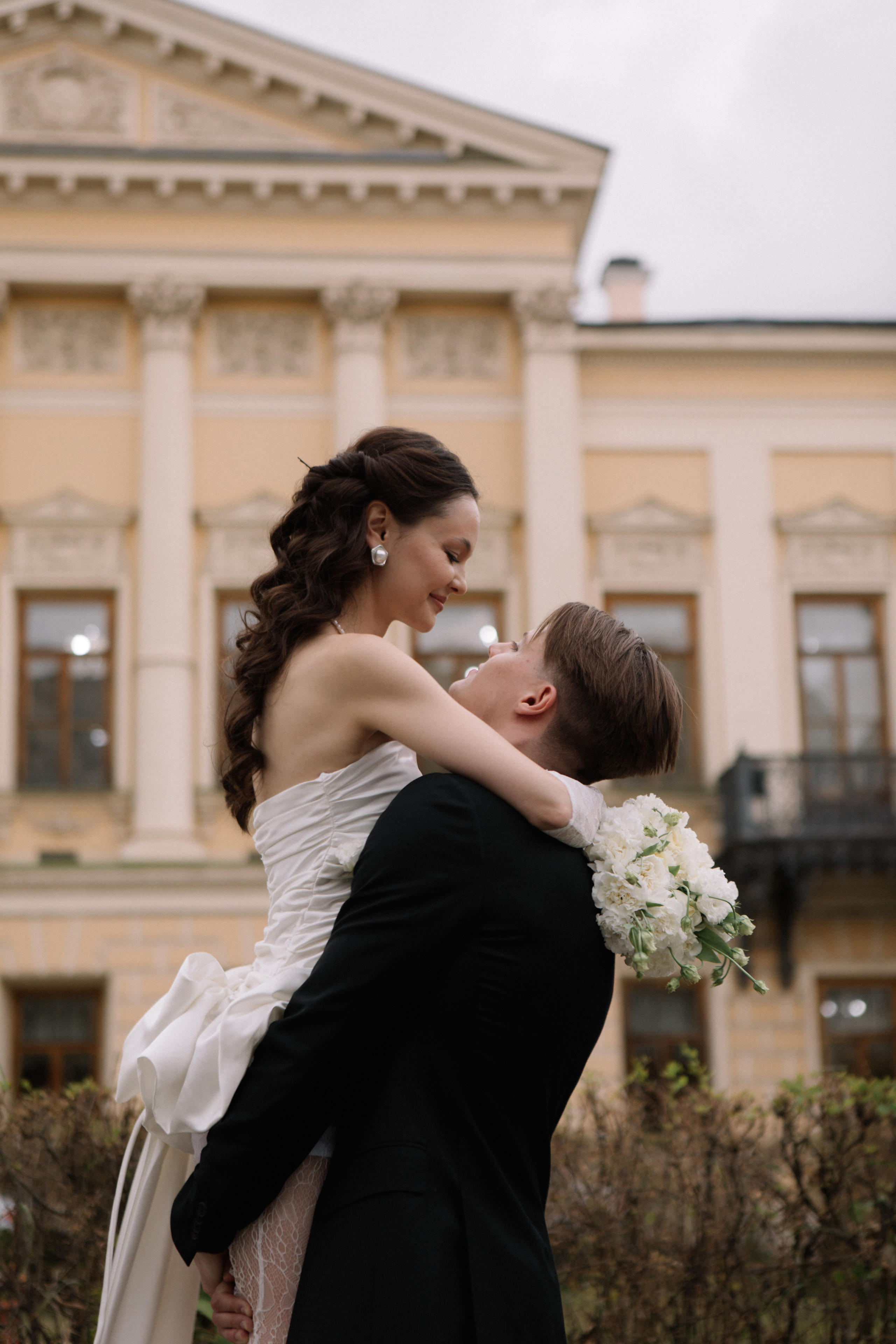Библиотека Им. Пушкина. Свадебный и портретный фотограф в Москве Анастасия Масюк