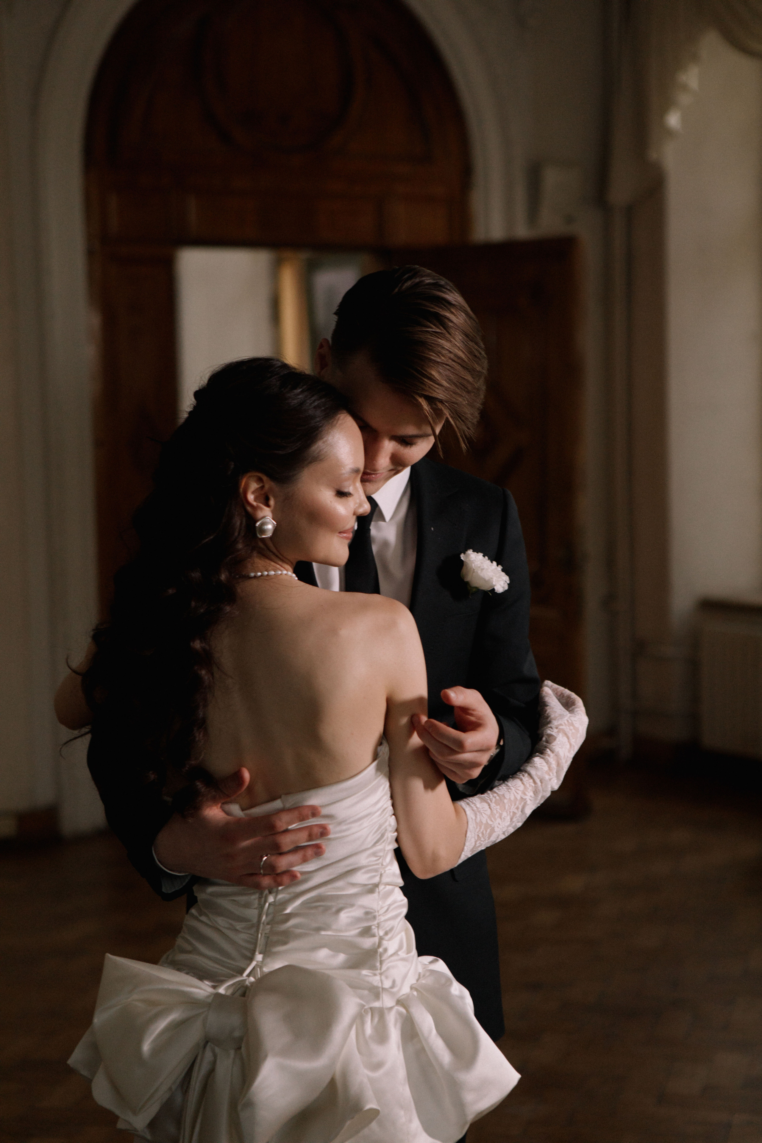 Библиотека Им. Пушкина. Свадебный и портретный фотограф в Москве Анастасия Масюк