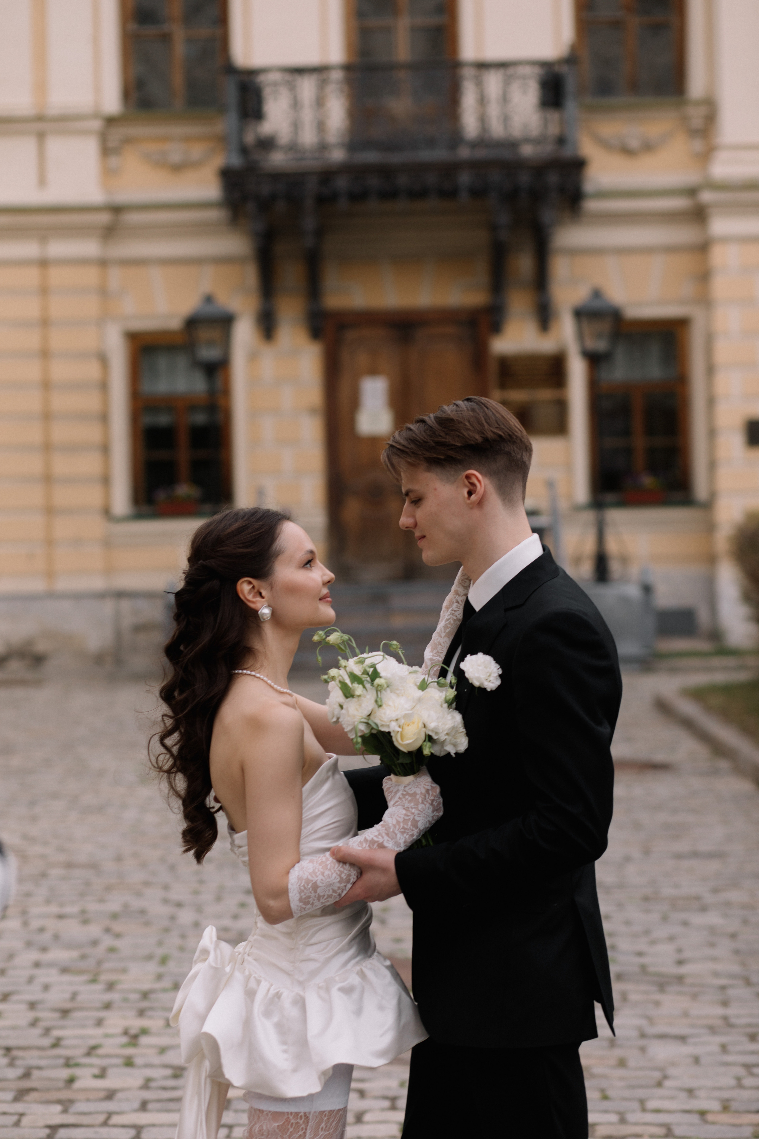 Библиотека Им. Пушкина. Свадебный и портретный фотограф в Москве Анастасия Масюк