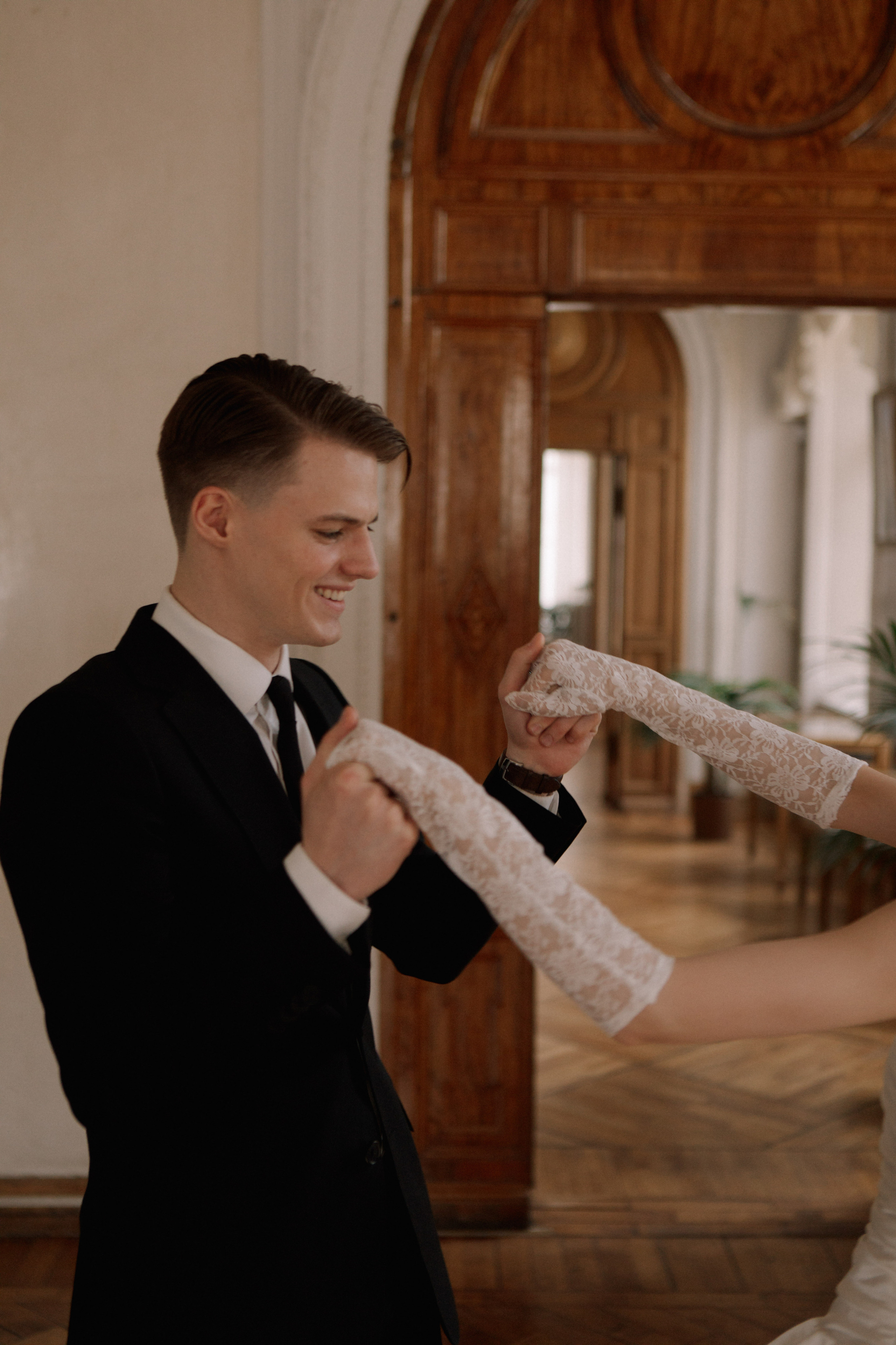 Библиотека Им. Пушкина. Свадебный и портретный фотограф в Москве Анастасия Масюк