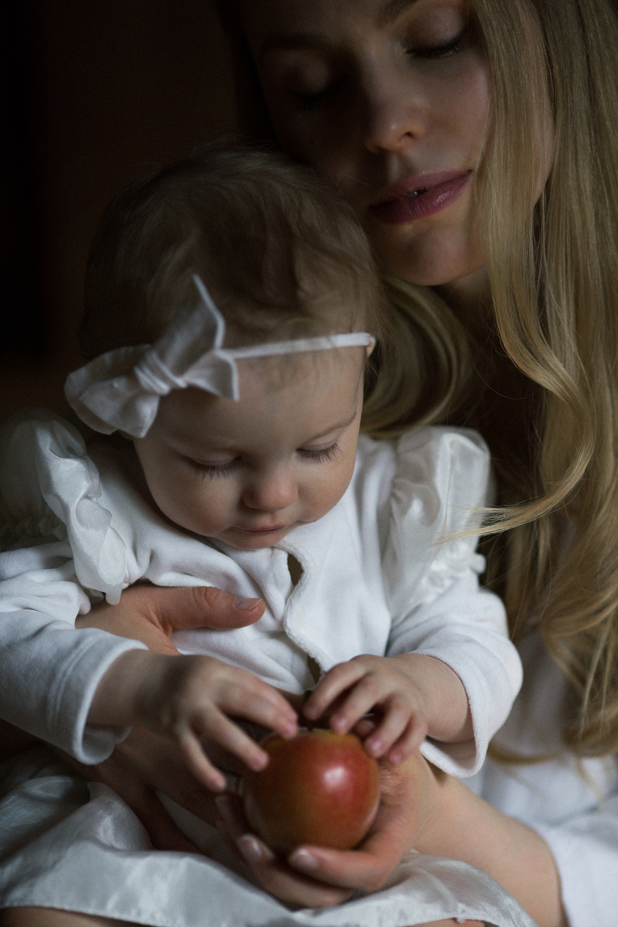 Катя и Аня в усадьбе Роден. Семейный фотограф в Москве Марина Петра