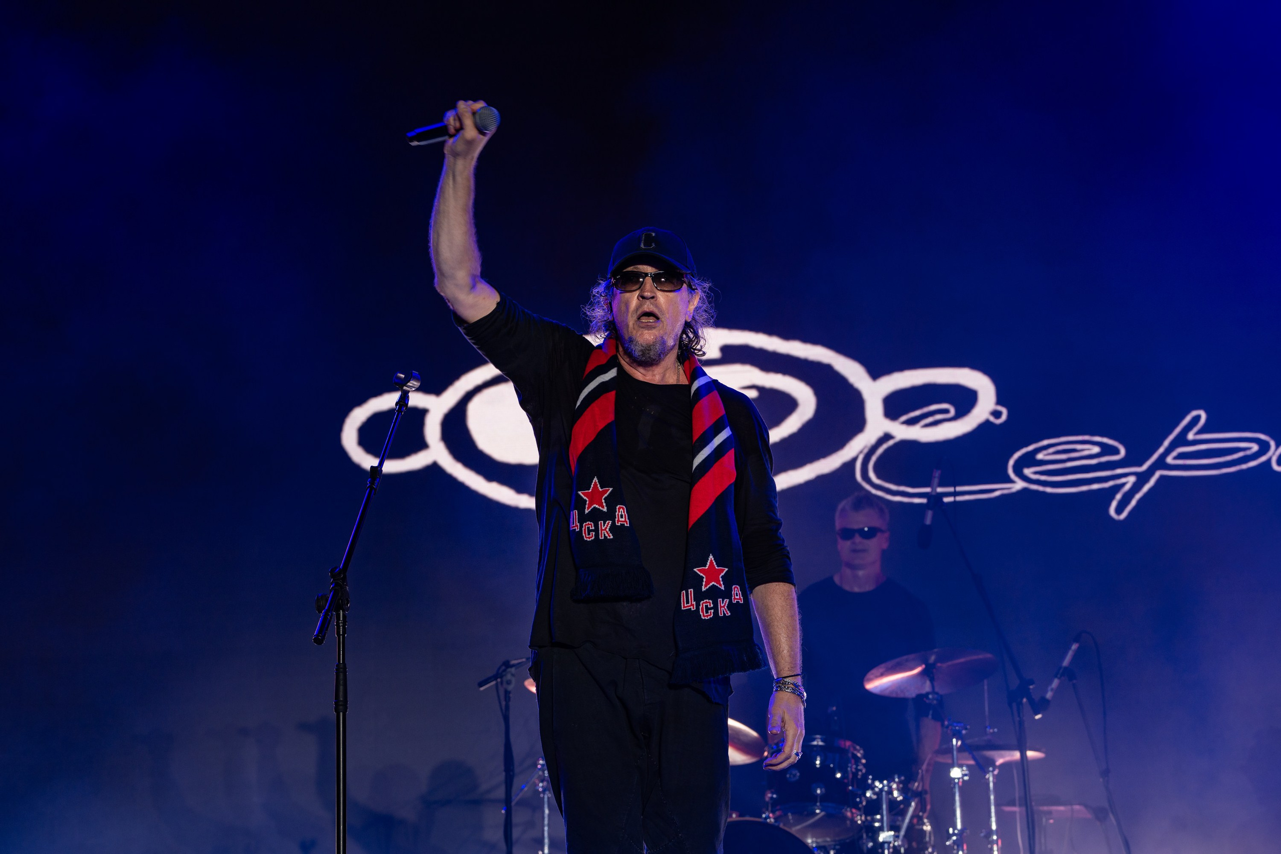 Группа Серьга и Сергей Галанин на ЦСКА ФЕСТ 2024. Сайт Алматинского НЮ АРТ, будуар и фэшн фотографа Дениса Карпенко