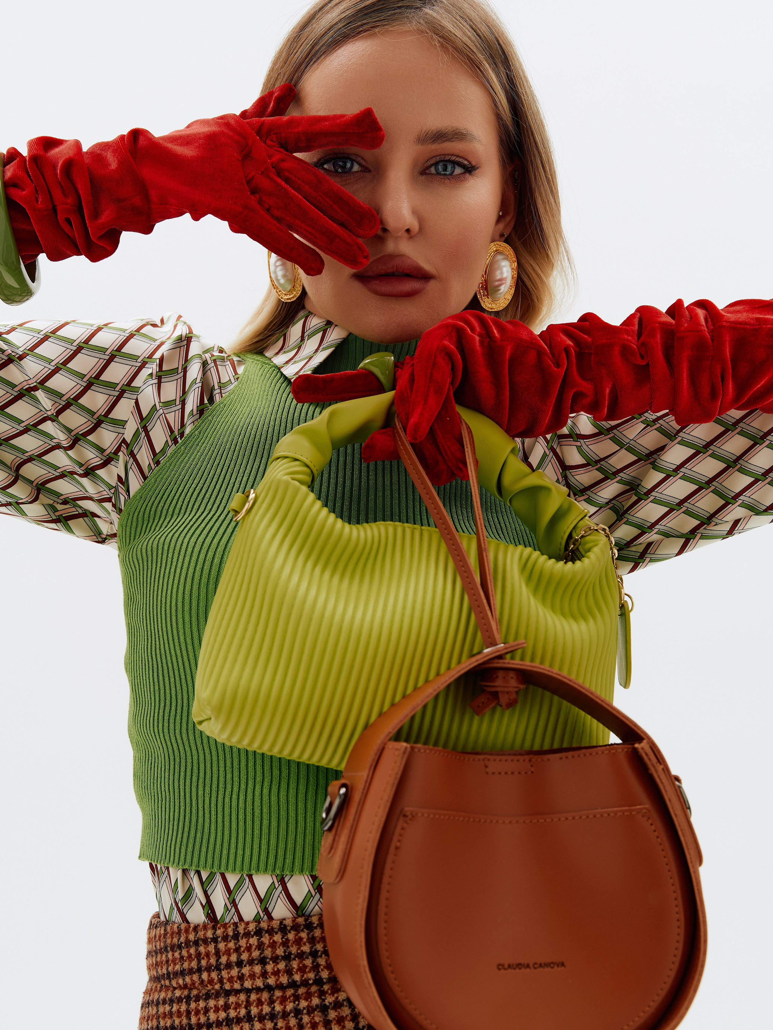 Юбка. Фотограф для маркетплейсов в Москве