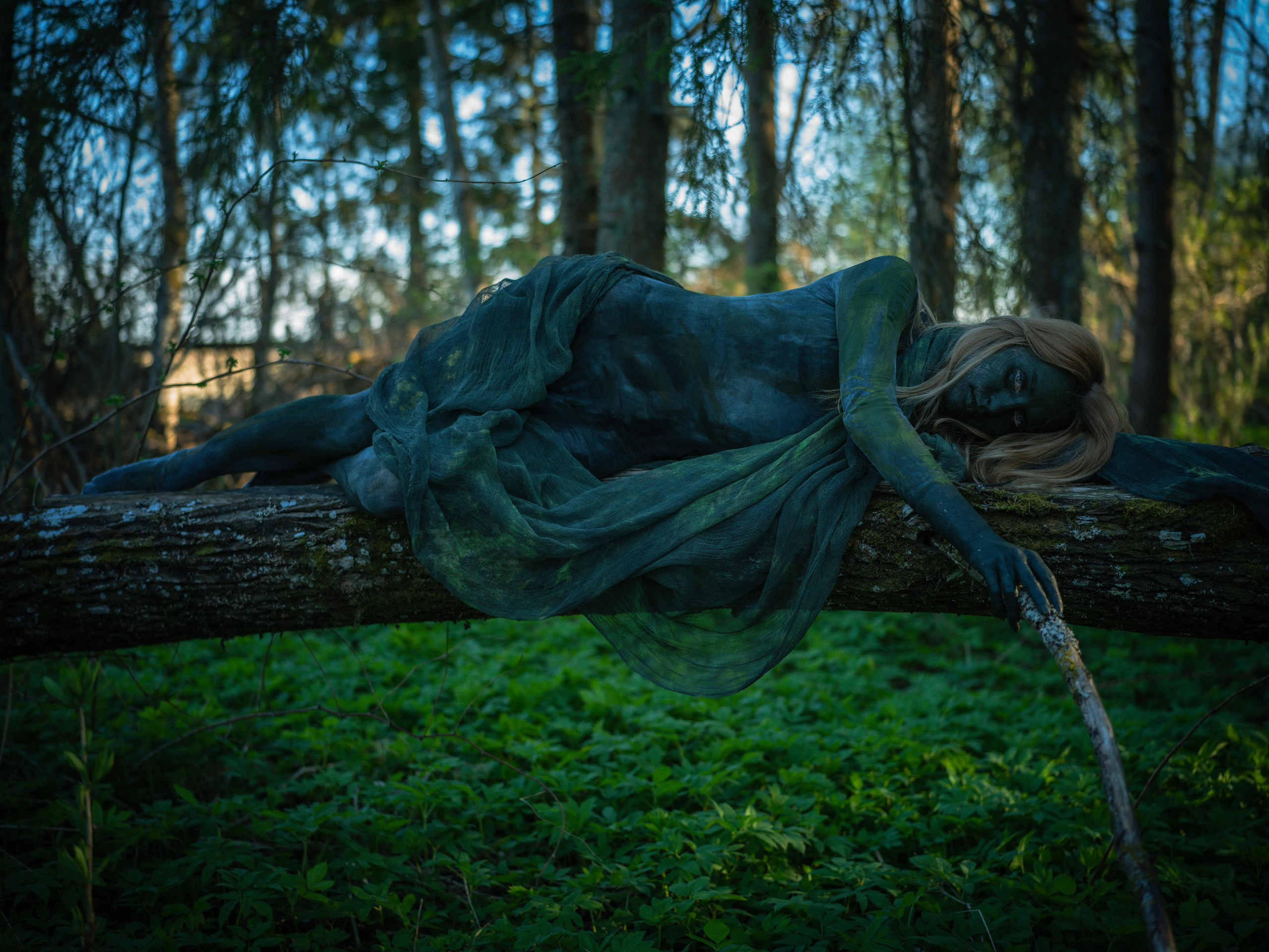 По следам русских сказок и мифов. Баба Яга. Творческий фотограф Ирина Баландина.  Санкт-Петербург,