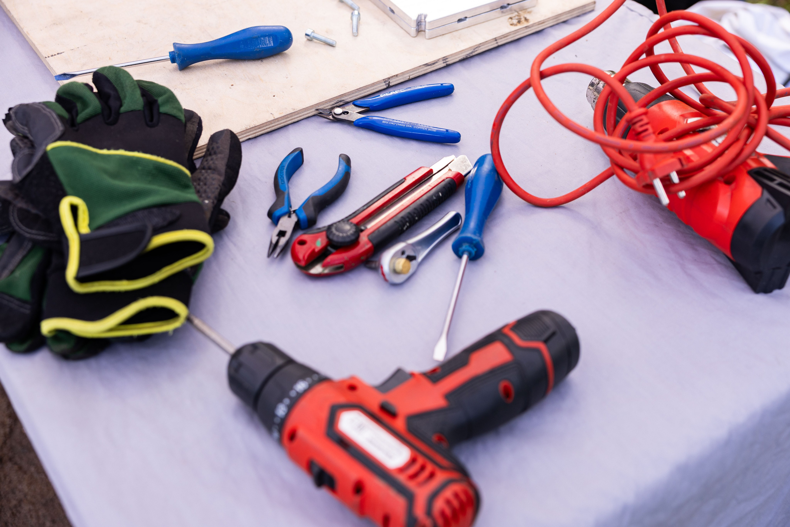 Зеленый пластик. Западный Котлин. Фотограф/видеограф в Санкт-Петербурге Динара Гольдина