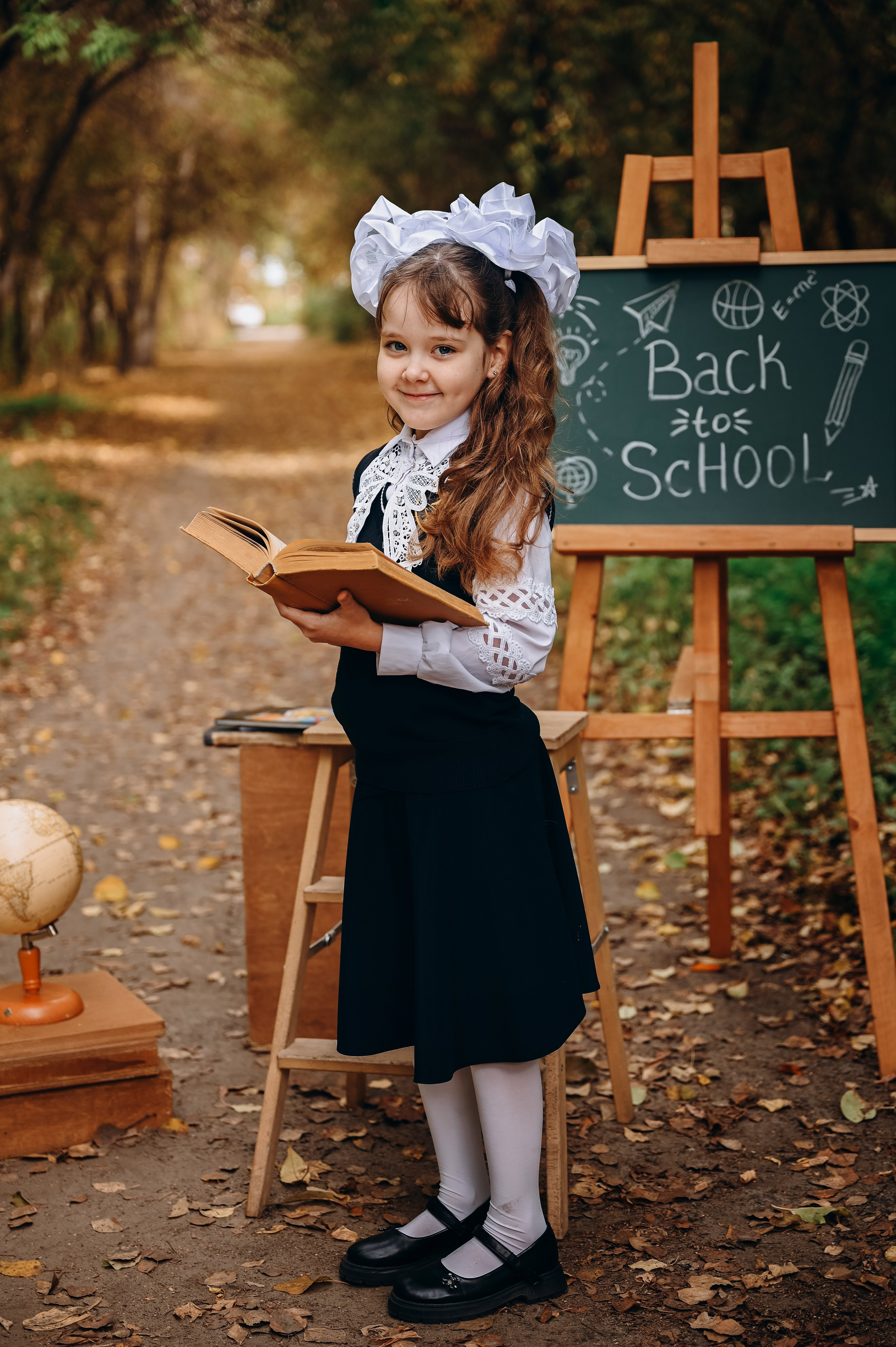 Началка. Выпускные альбомы в Кургане, Твой альбом, Книга