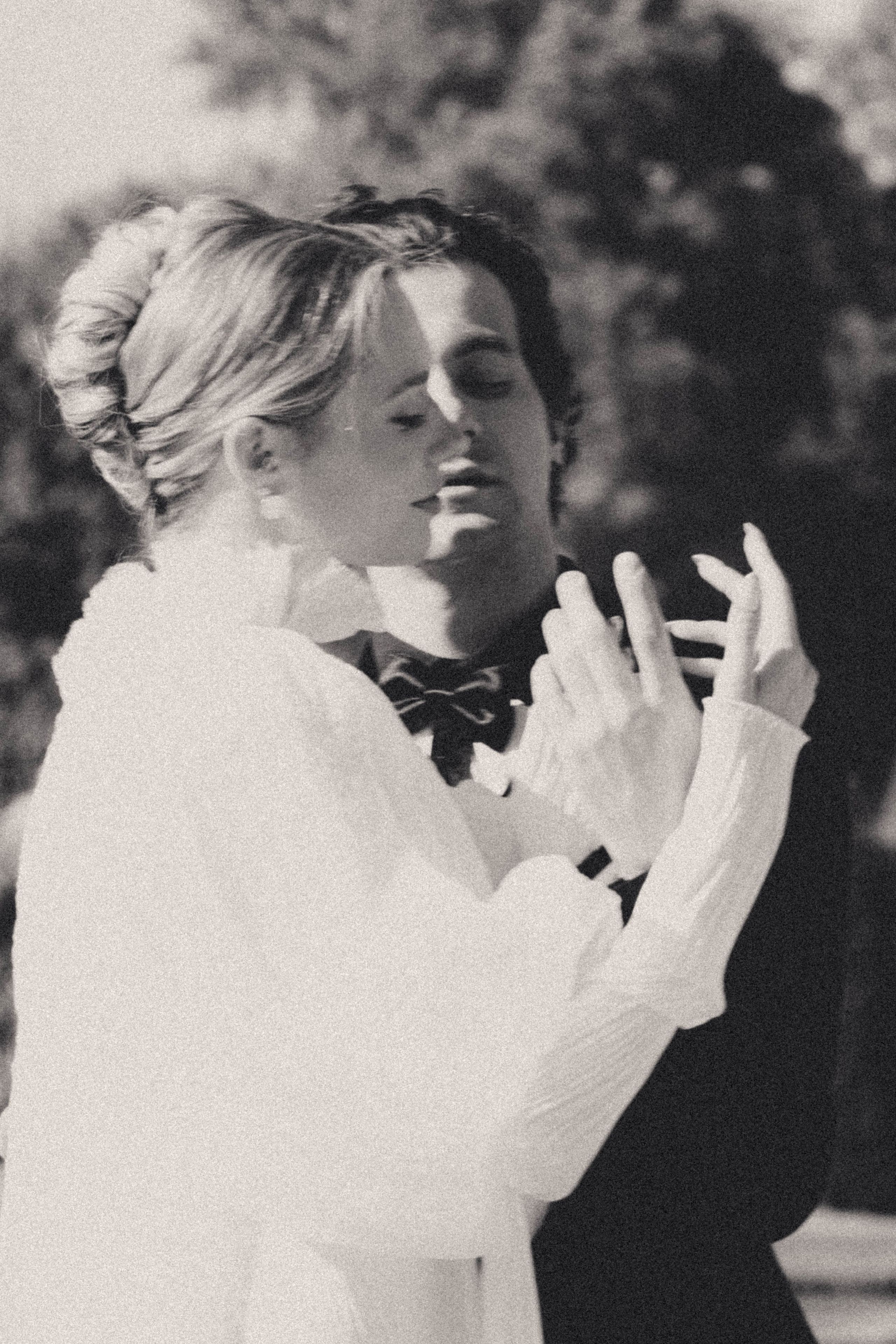 СВАДЕБНАЯ СЬЕМКА В ПАРКЕ ОРАНИЕНБАУМ. Профессиональный фотограф, Санкт-Петербург — Виктория Богомолова