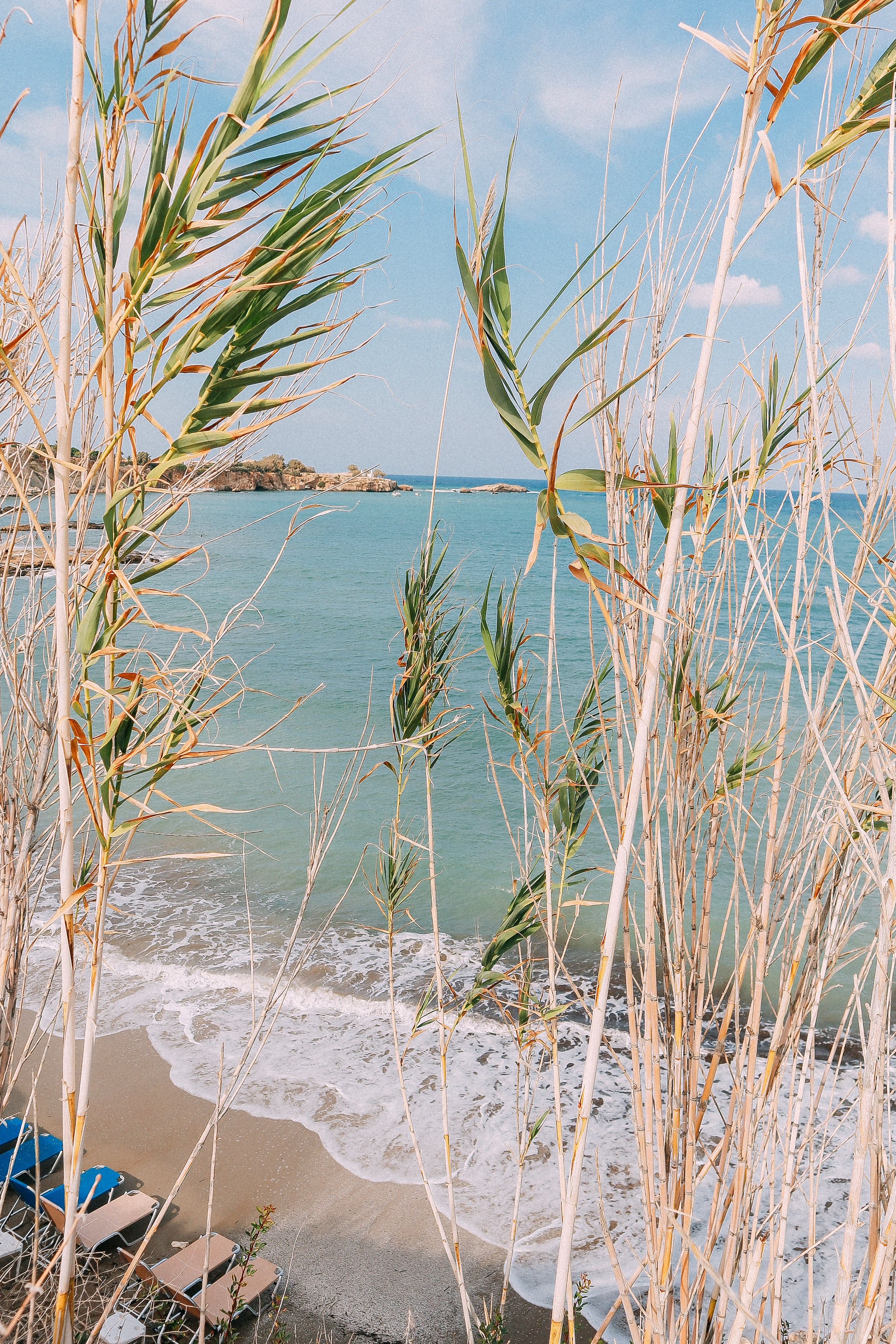 Крит. Аня Степанова