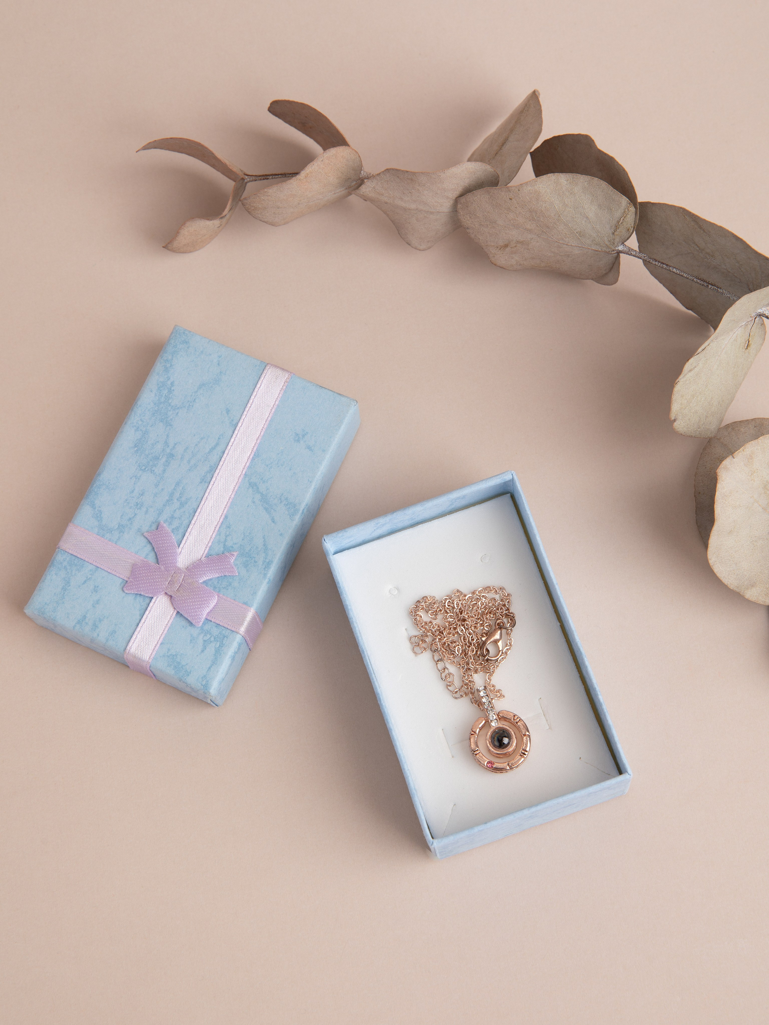 Бижутерия. Фотостудия предметной и модельной съёмки для маркетплейсов