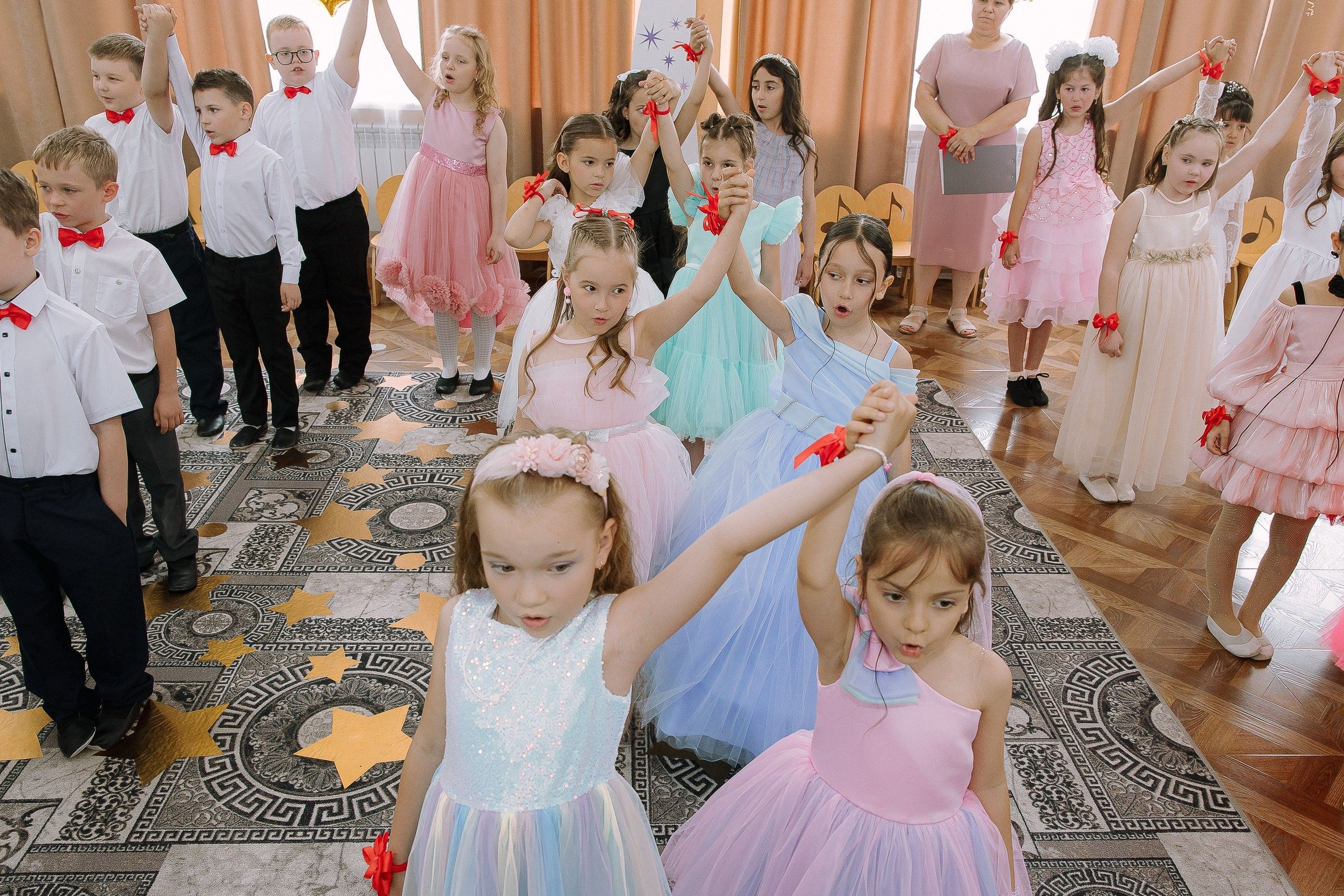 Выпускной в ДС 26. Выпускные альбомы Натальи Бутко: Новороссийск, Анапа, Геленджик